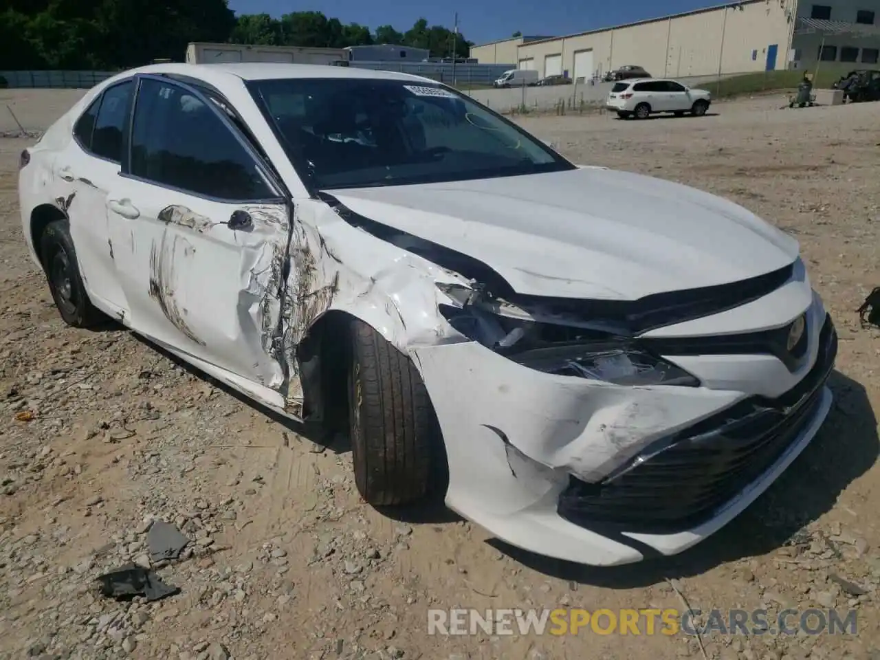 1 Photograph of a damaged car 4T1B11HKXKU762163 TOYOTA CAMRY 2019