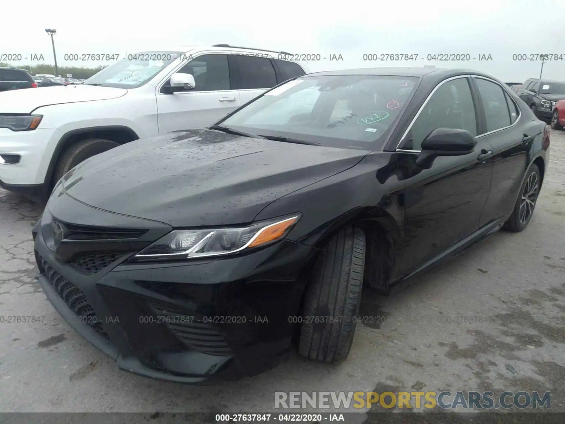 2 Photograph of a damaged car 4T1B11HKXKU762776 TOYOTA CAMRY 2019