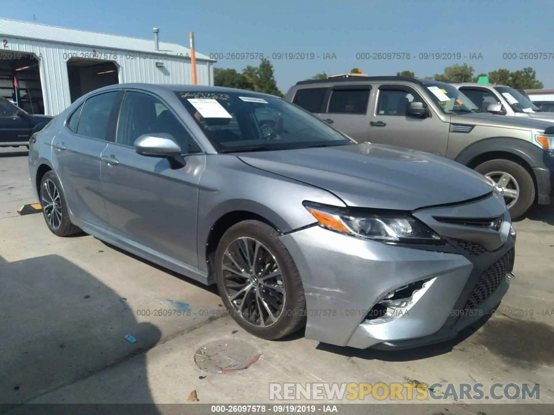 1 Photograph of a damaged car 4T1B11HKXKU763426 TOYOTA CAMRY 2019