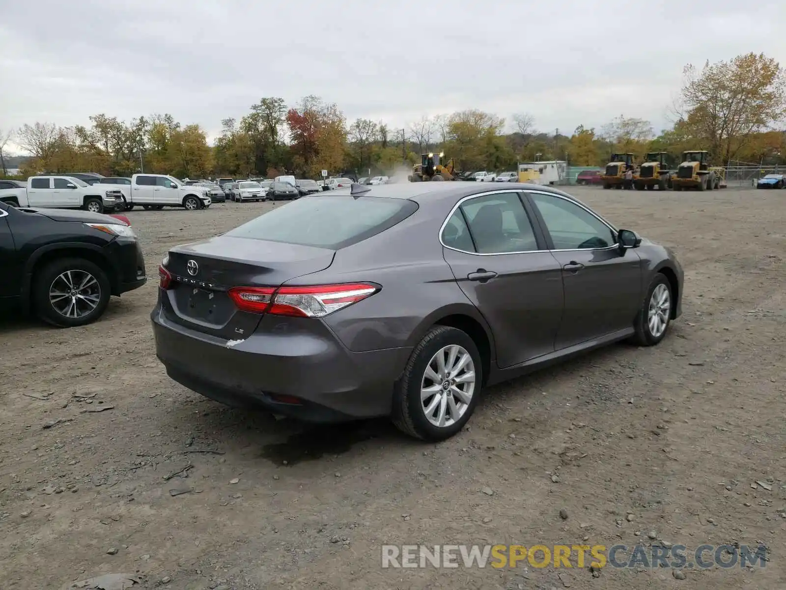 4 Photograph of a damaged car 4T1B11HKXKU763846 TOYOTA CAMRY 2019