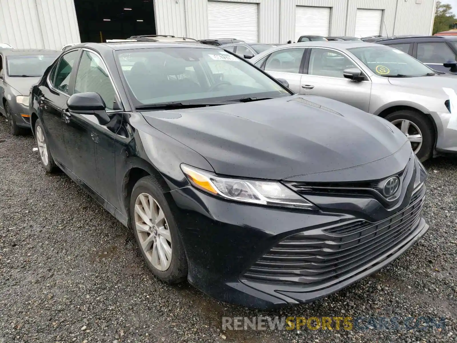 1 Photograph of a damaged car 4T1B11HKXKU765242 TOYOTA CAMRY 2019