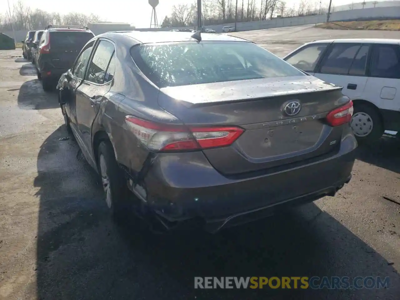 3 Photograph of a damaged car 4T1B11HKXKU766276 TOYOTA CAMRY 2019