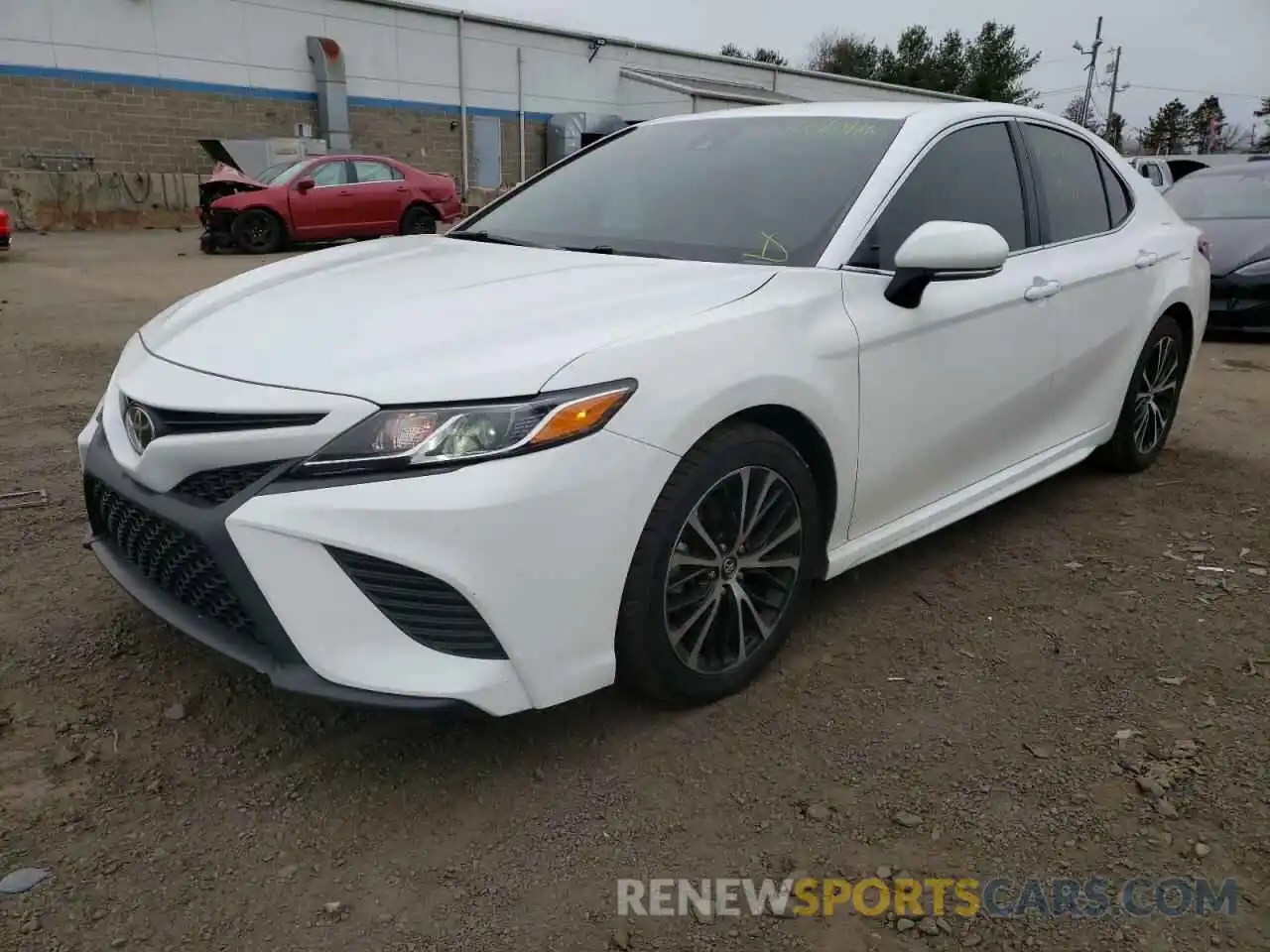 2 Photograph of a damaged car 4T1B11HKXKU766309 TOYOTA CAMRY 2019