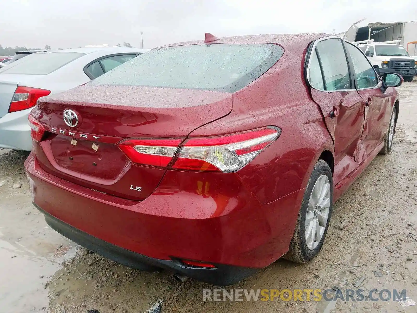 4 Photograph of a damaged car 4T1B11HKXKU767802 TOYOTA CAMRY 2019