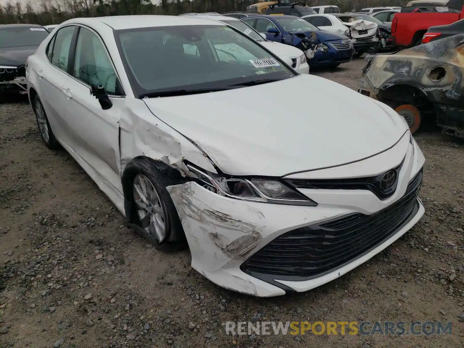 1 Photograph of a damaged car 4T1B11HKXKU769789 TOYOTA CAMRY 2019