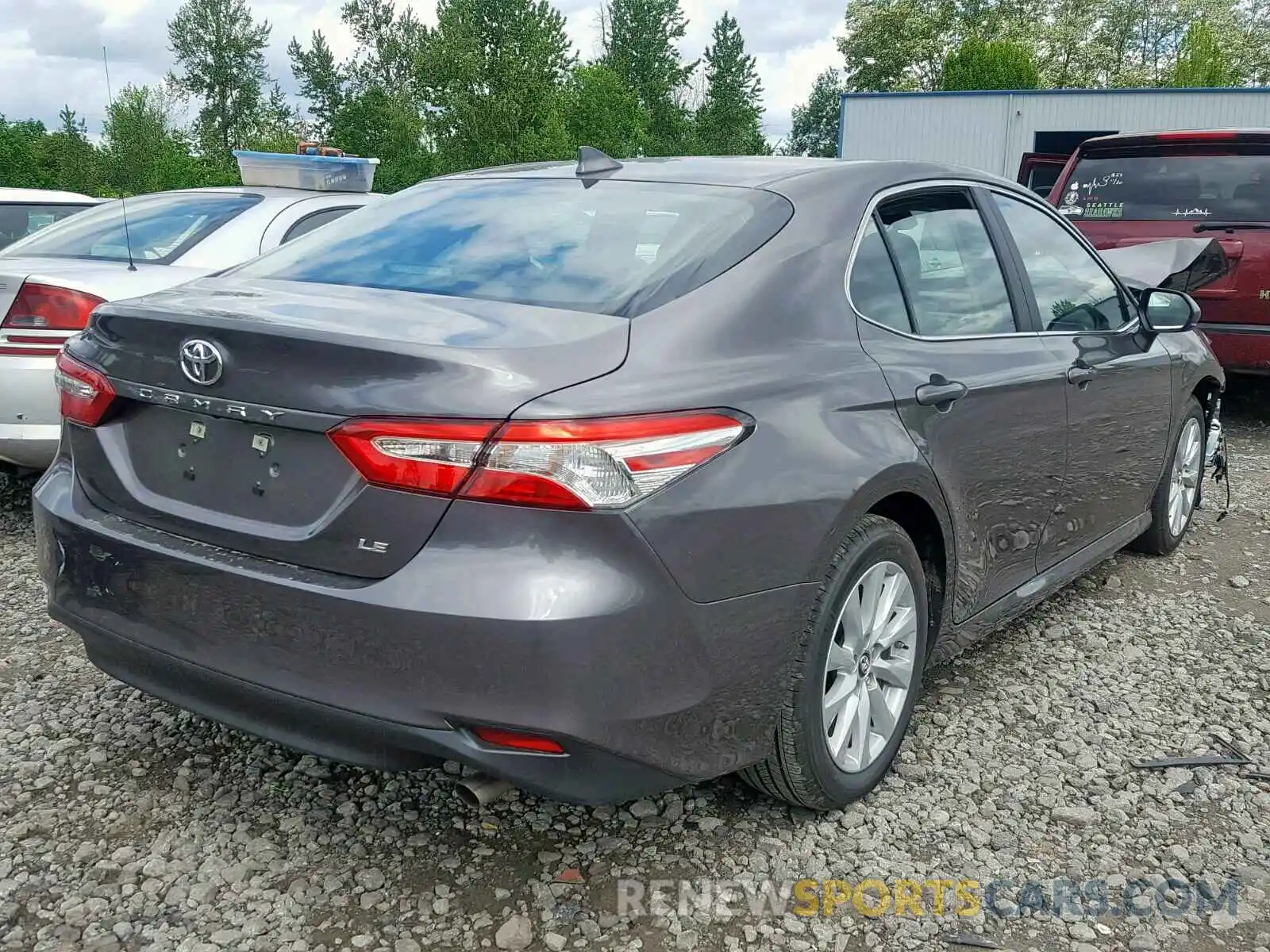 4 Фотография поврежденного автомобиля 4T1B11HKXKU771140 TOYOTA CAMRY 2019