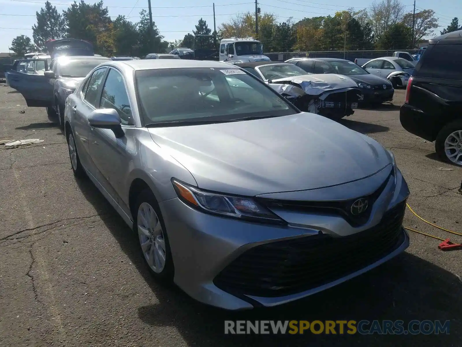 1 Photograph of a damaged car 4T1B11HKXKU772451 TOYOTA CAMRY 2019