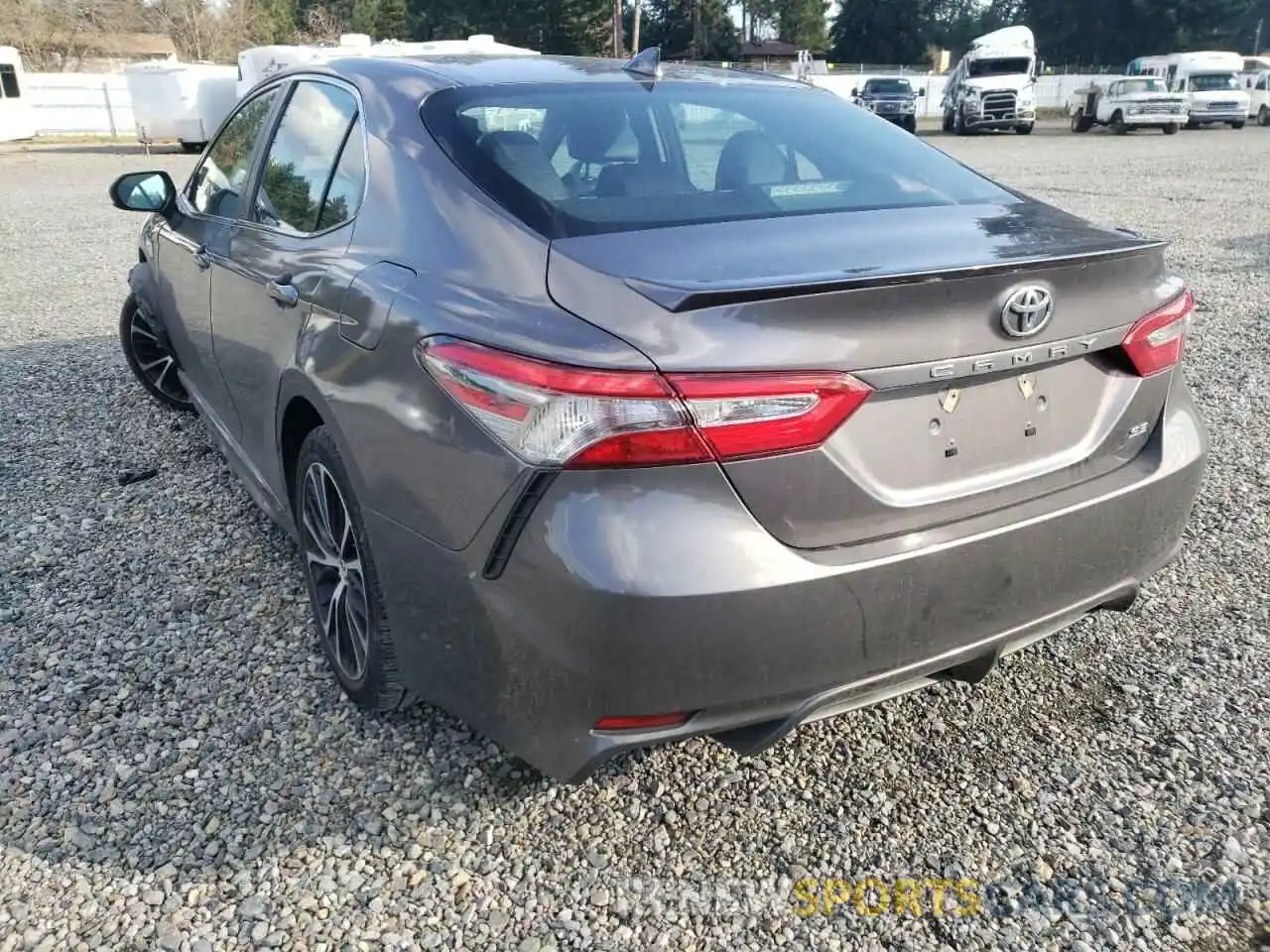 3 Photograph of a damaged car 4T1B11HKXKU772899 TOYOTA CAMRY 2019