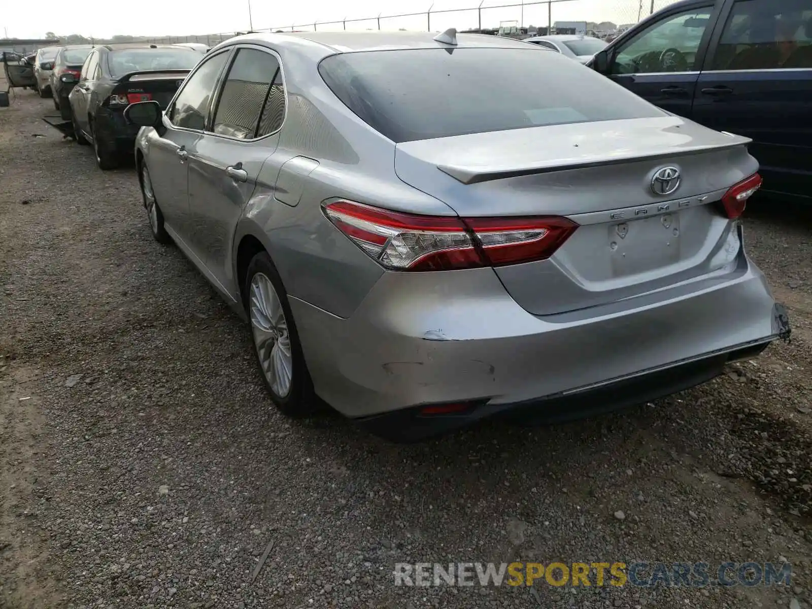 3 Photograph of a damaged car 4T1B11HKXKU773969 TOYOTA CAMRY 2019