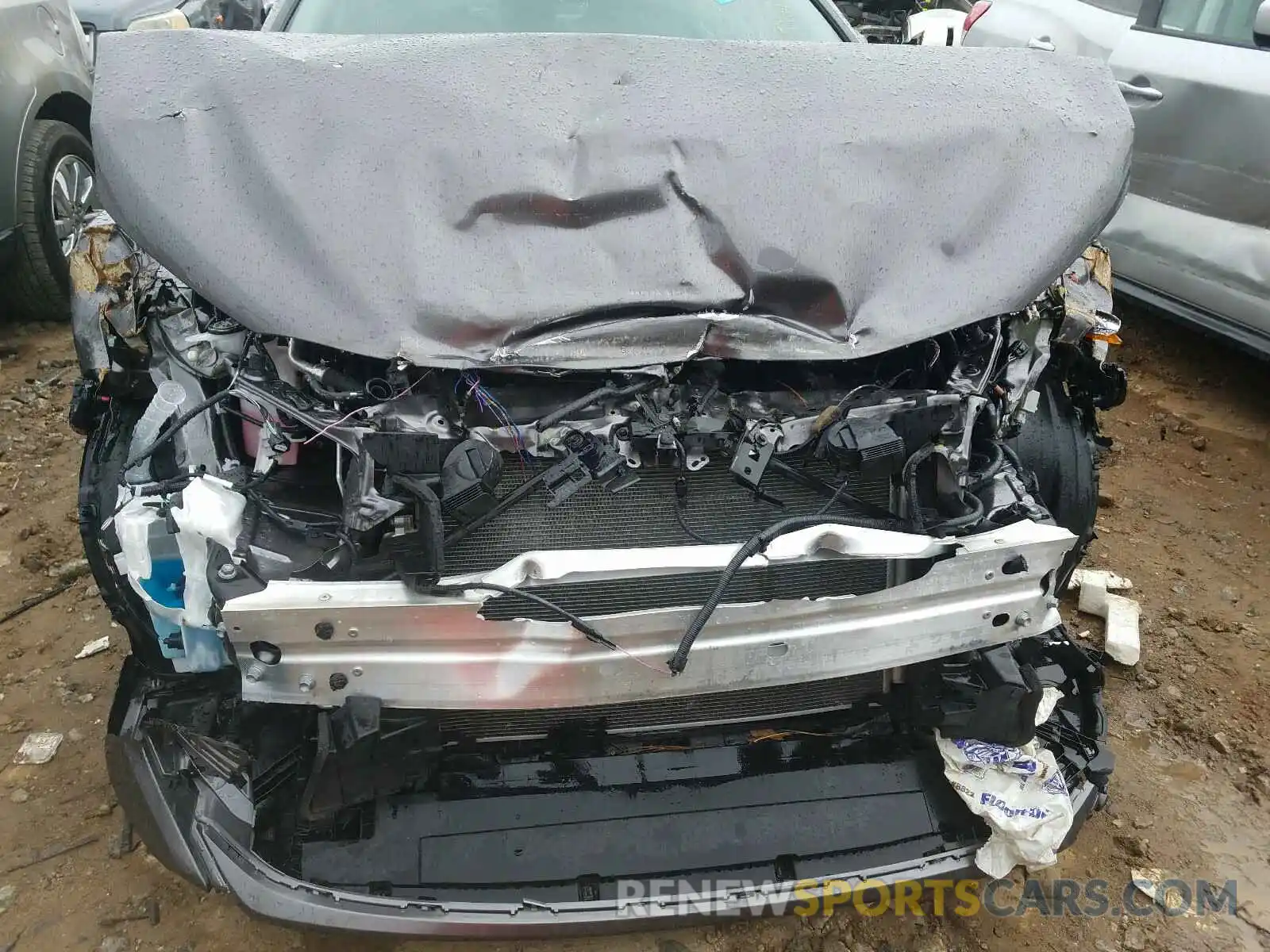 9 Photograph of a damaged car 4T1B11HKXKU774412 TOYOTA CAMRY 2019