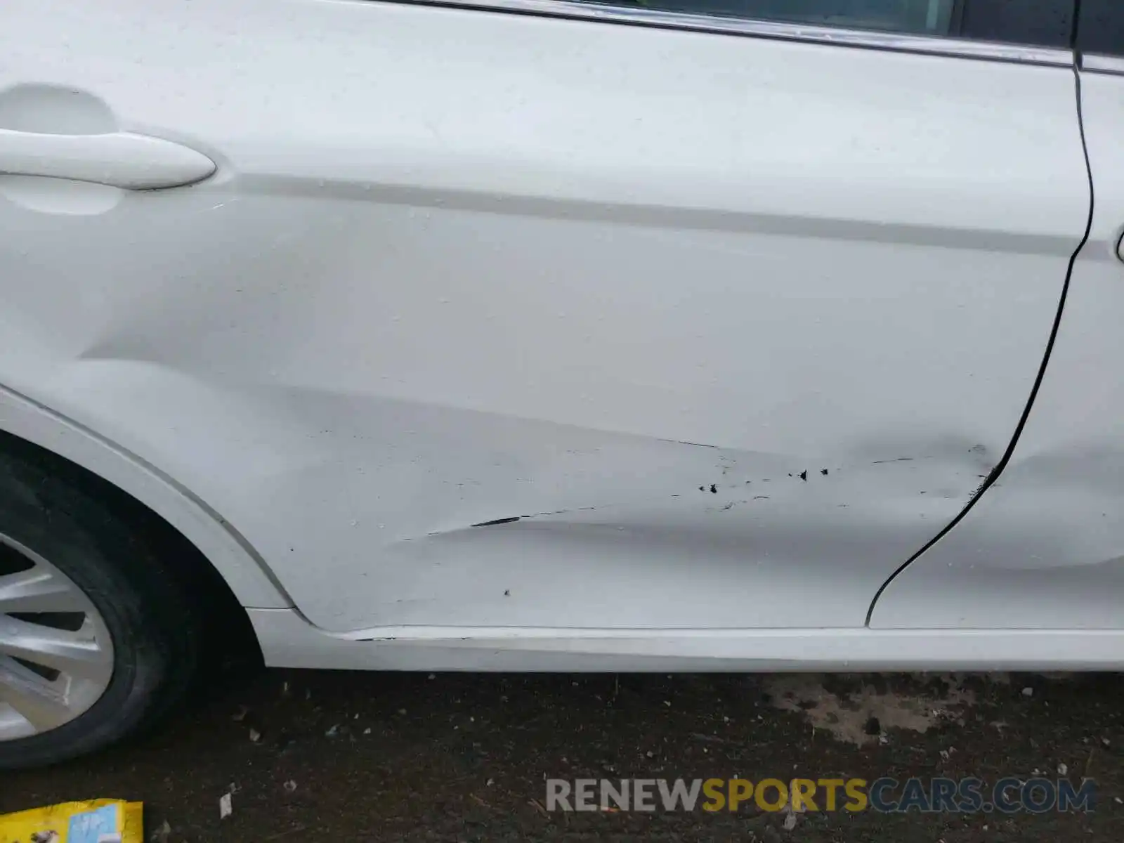 9 Photograph of a damaged car 4T1B11HKXKU776077 TOYOTA CAMRY 2019