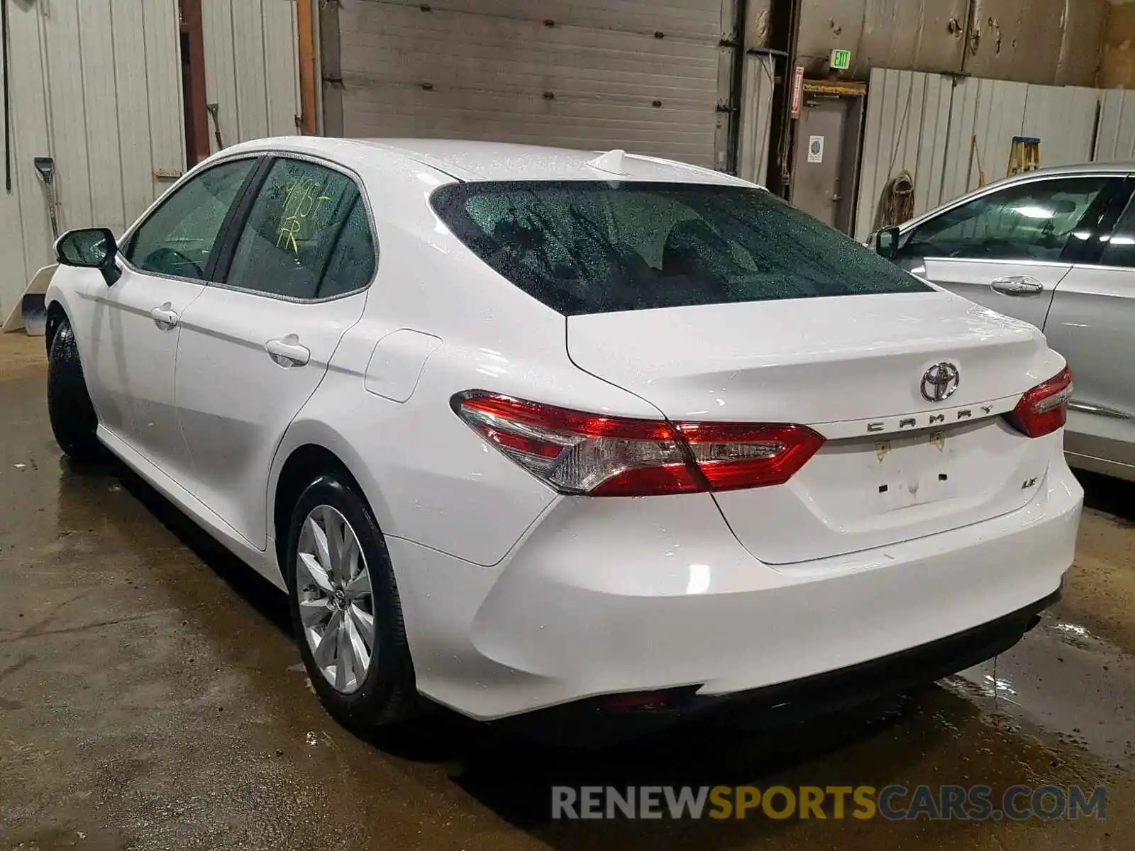 3 Photograph of a damaged car 4T1B11HKXKU776872 TOYOTA CAMRY 2019