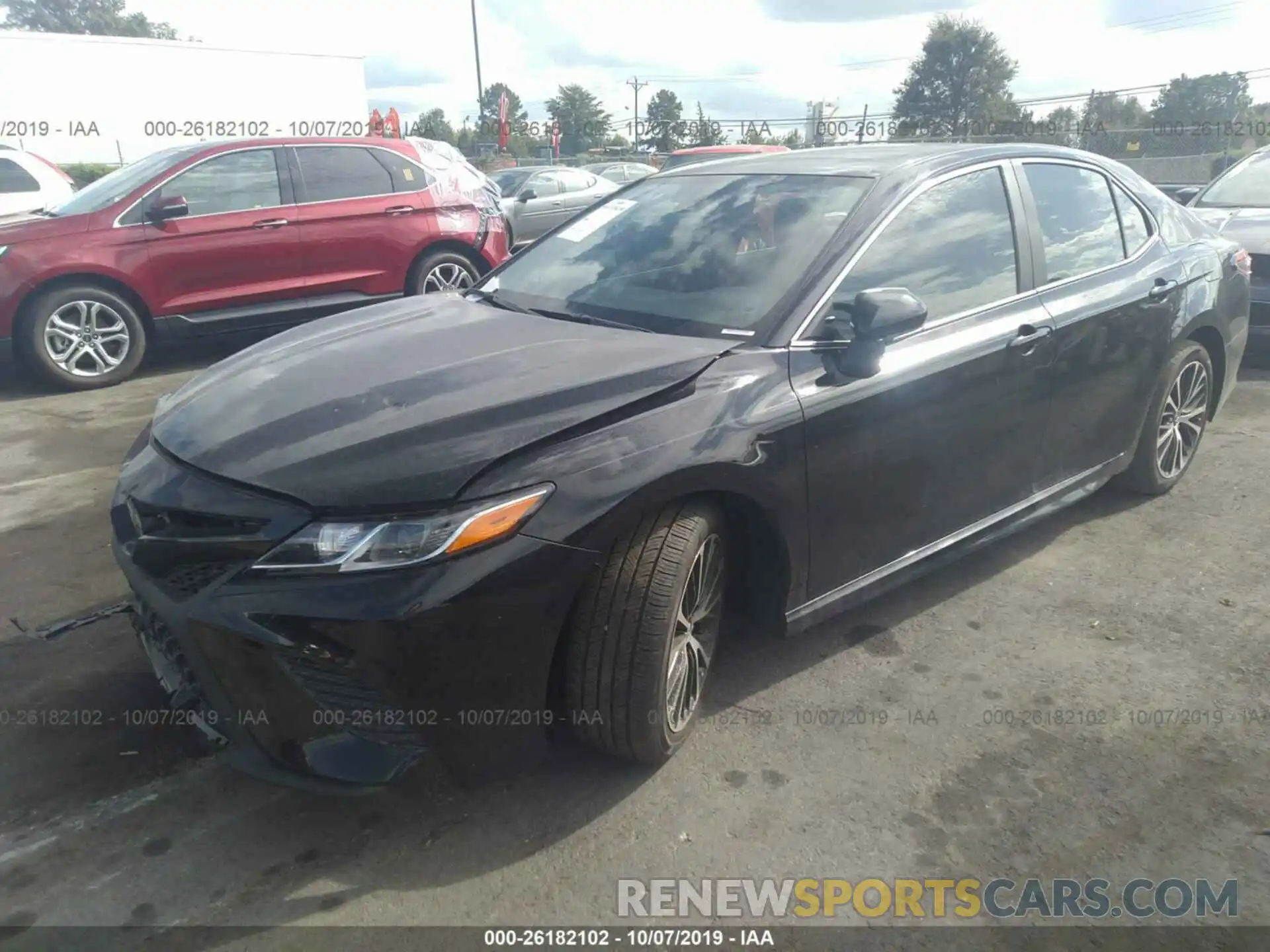 2 Photograph of a damaged car 4T1B11HKXKU776936 TOYOTA CAMRY 2019