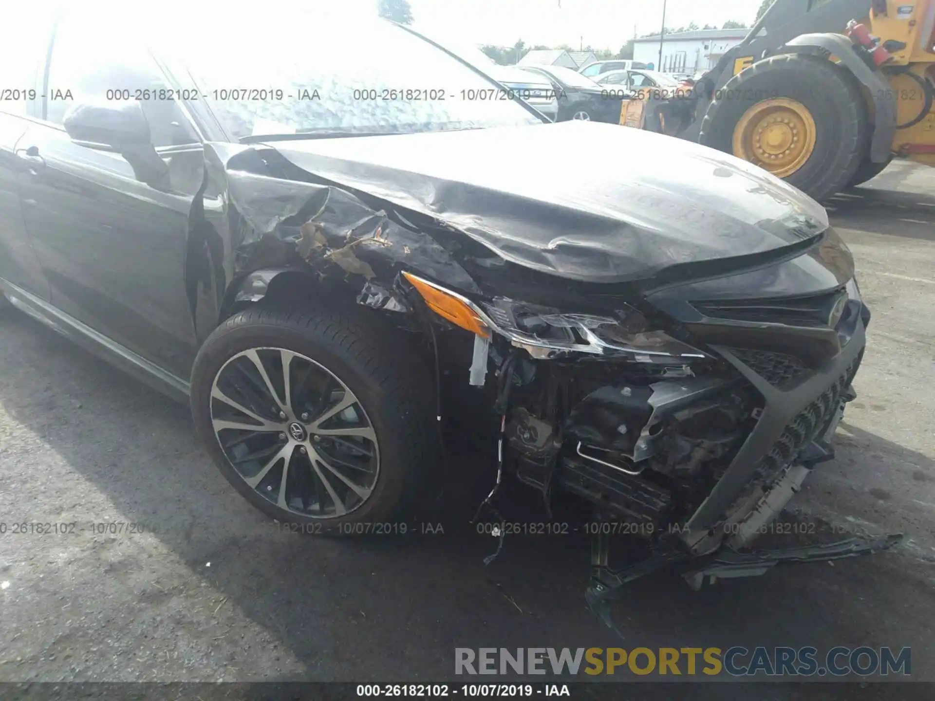 6 Photograph of a damaged car 4T1B11HKXKU776936 TOYOTA CAMRY 2019