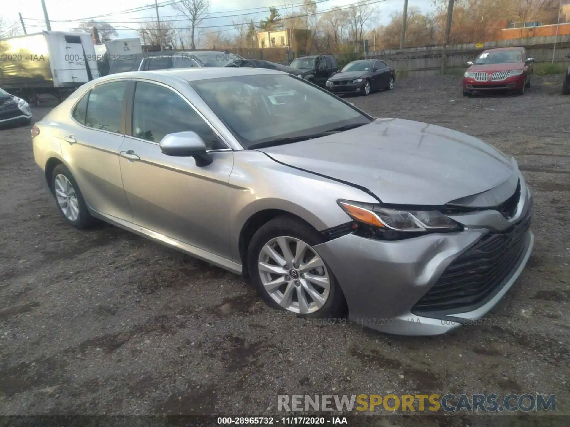 1 Photograph of a damaged car 4T1B11HKXKU776984 TOYOTA CAMRY 2019