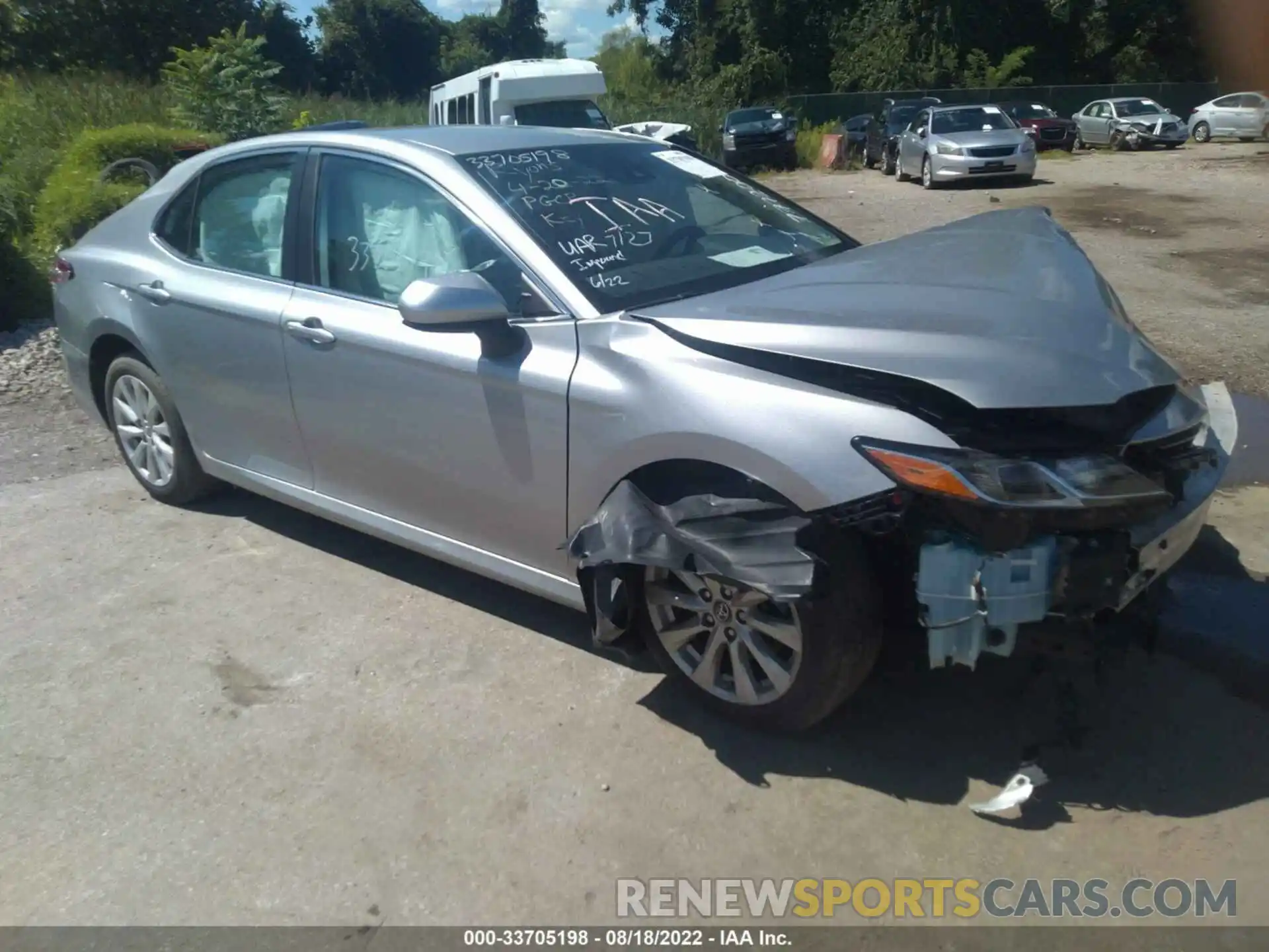 1 Photograph of a damaged car 4T1B11HKXKU777200 TOYOTA CAMRY 2019