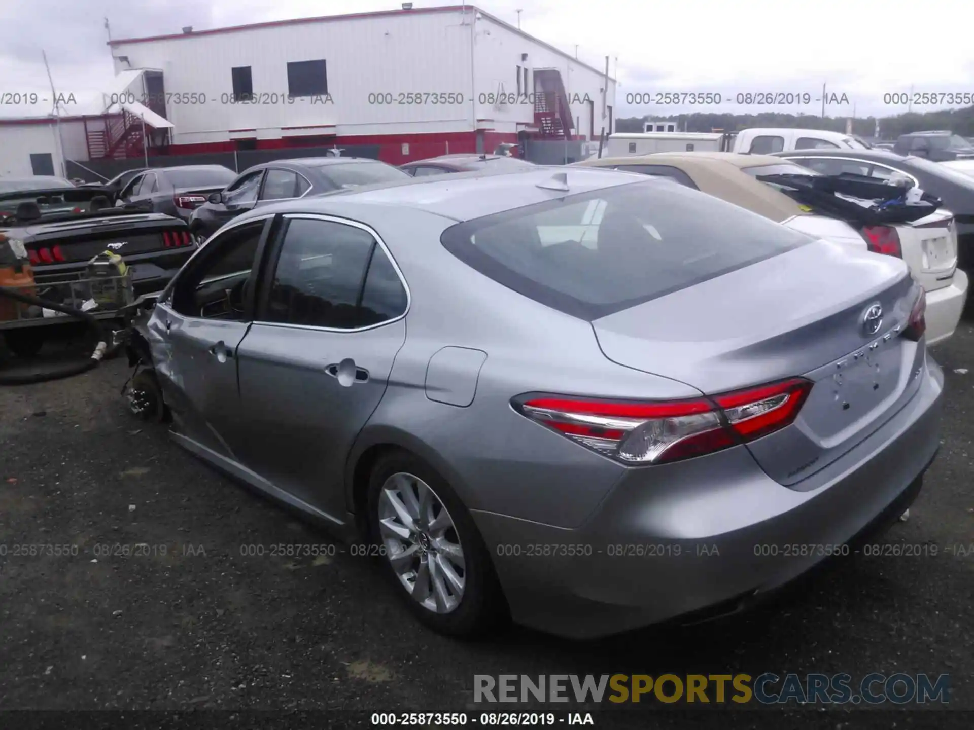 3 Photograph of a damaged car 4T1B11HKXKU778041 TOYOTA CAMRY 2019