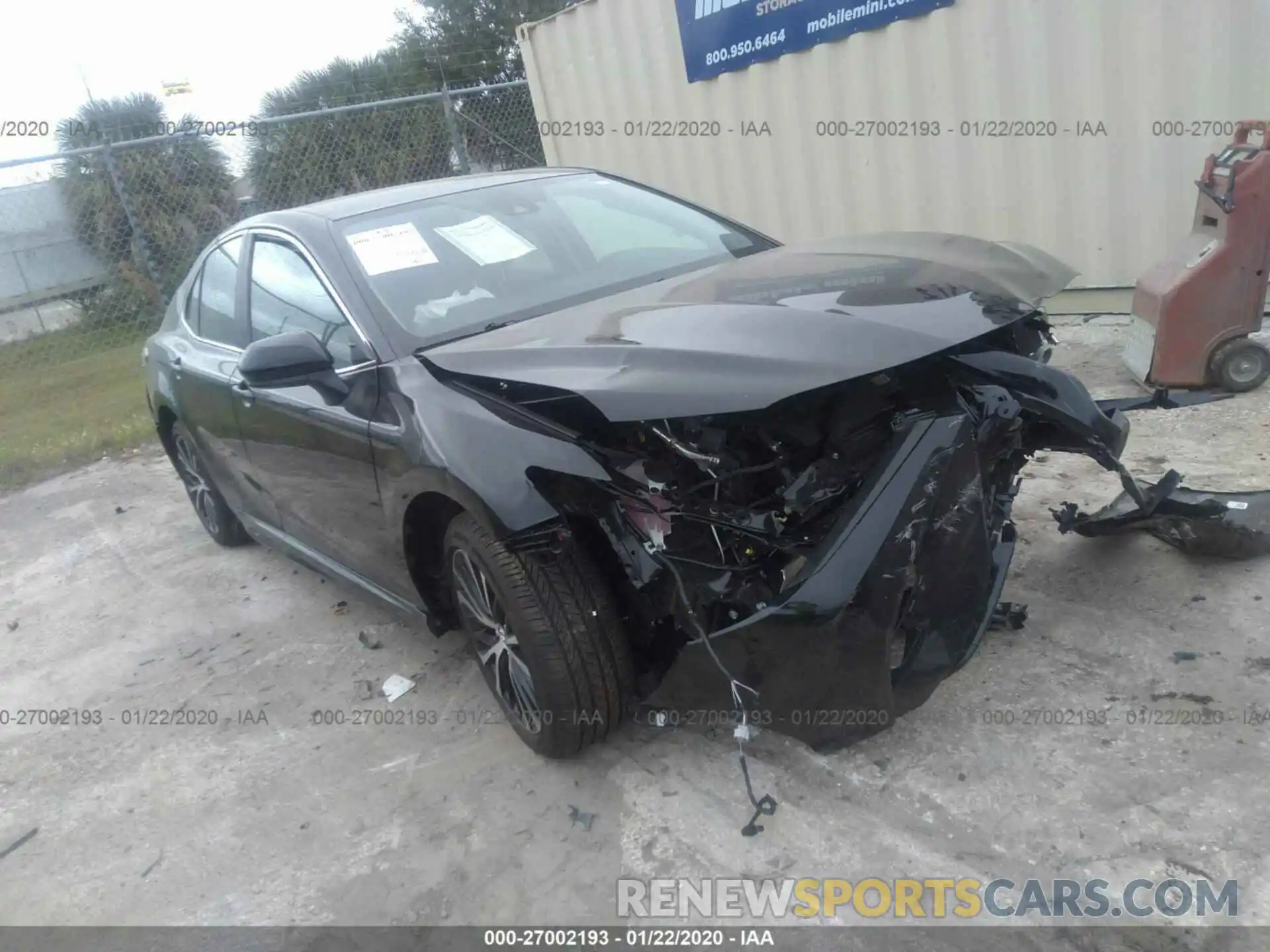 1 Photograph of a damaged car 4T1B11HKXKU779383 TOYOTA CAMRY 2019