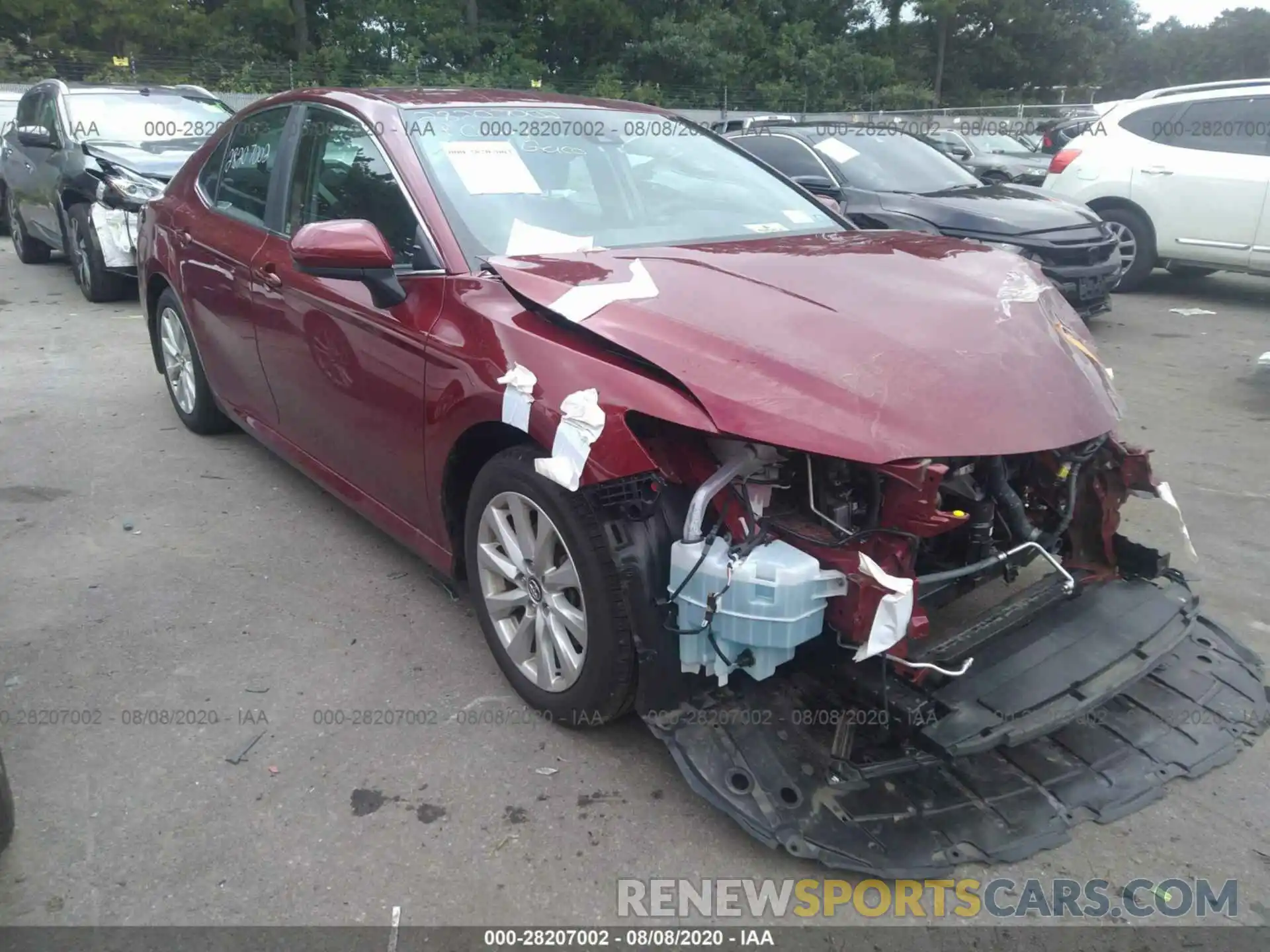 1 Photograph of a damaged car 4T1B11HKXKU780730 TOYOTA CAMRY 2019