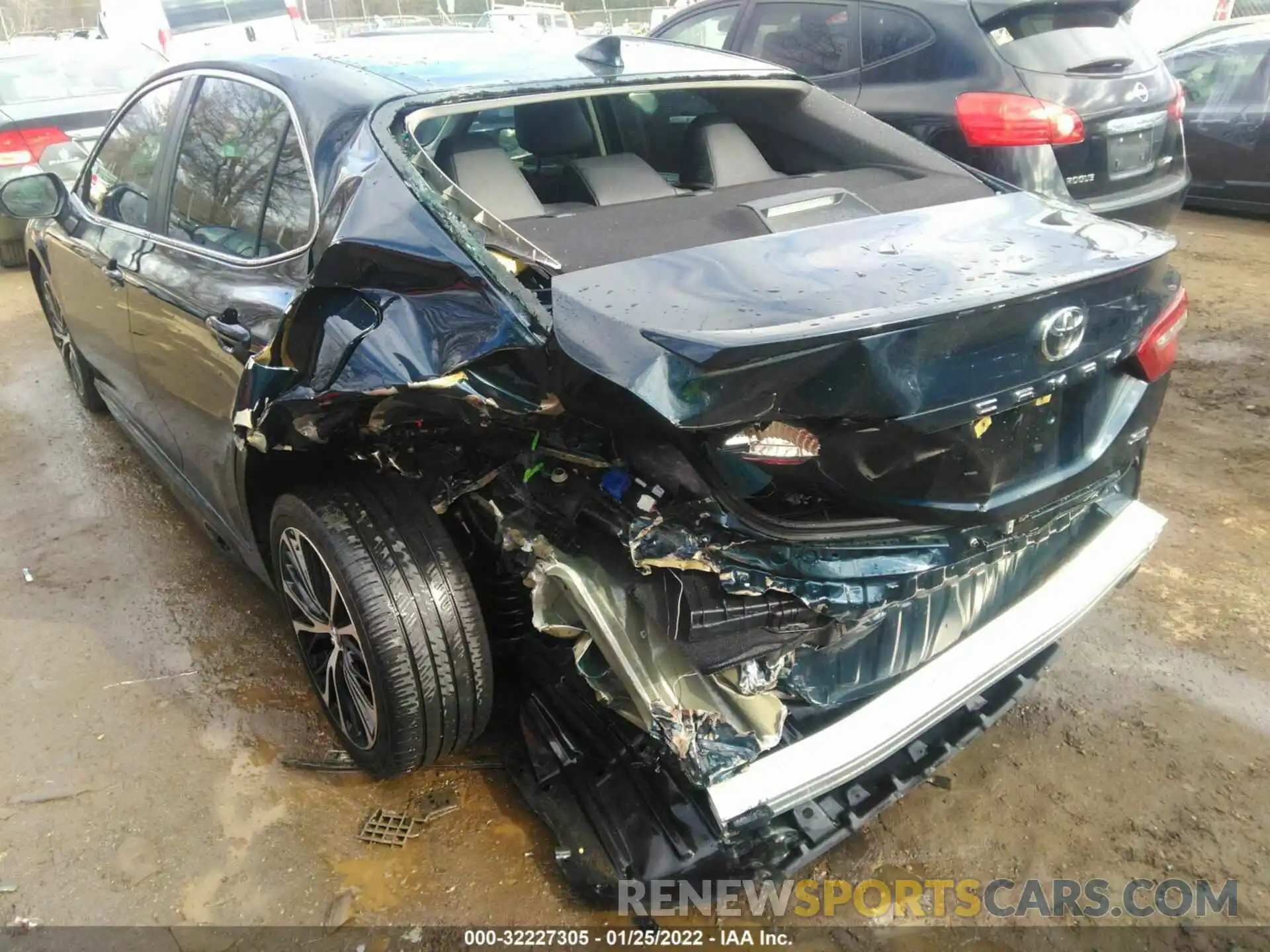 6 Photograph of a damaged car 4T1B11HKXKU782588 TOYOTA CAMRY 2019