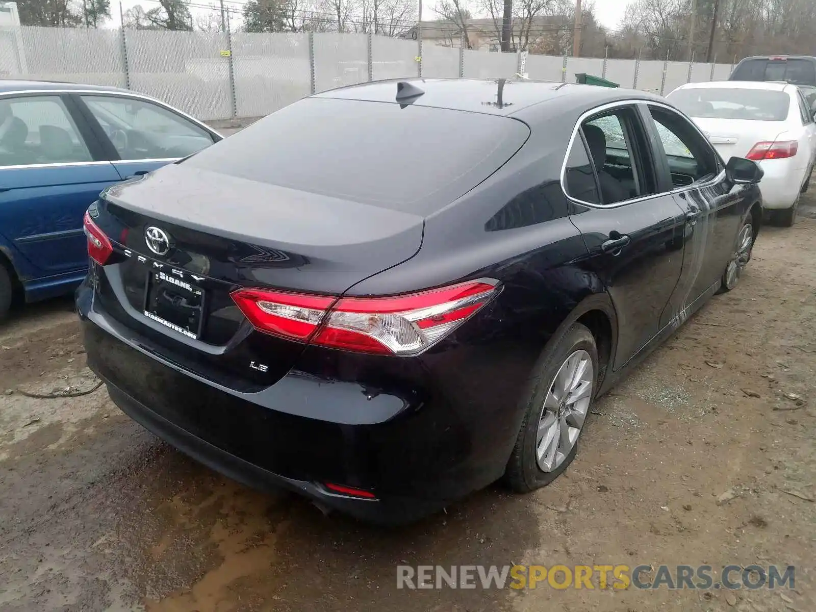 4 Photograph of a damaged car 4T1B11HKXKU782915 TOYOTA CAMRY 2019