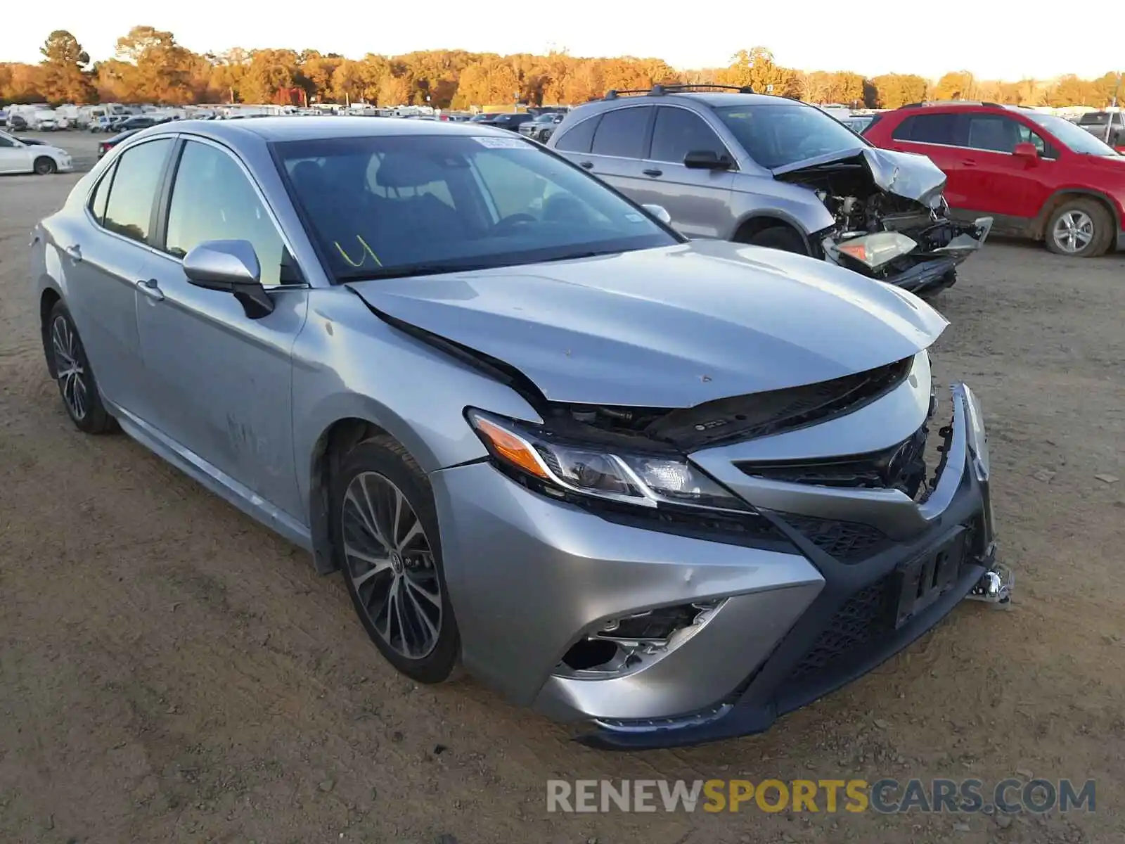 1 Photograph of a damaged car 4T1B11HKXKU783367 TOYOTA CAMRY 2019