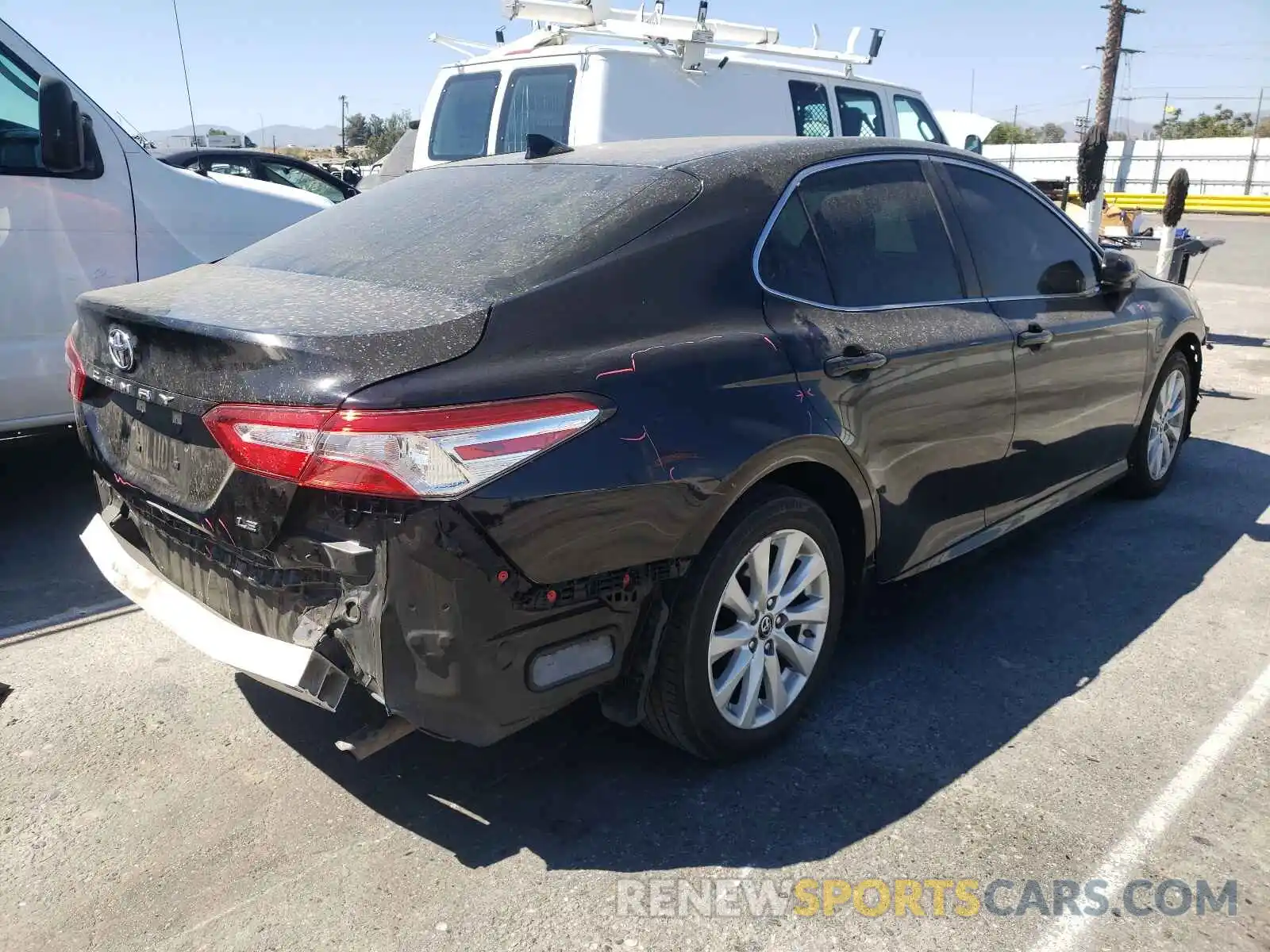 4 Photograph of a damaged car 4T1B11HKXKU784387 TOYOTA CAMRY 2019