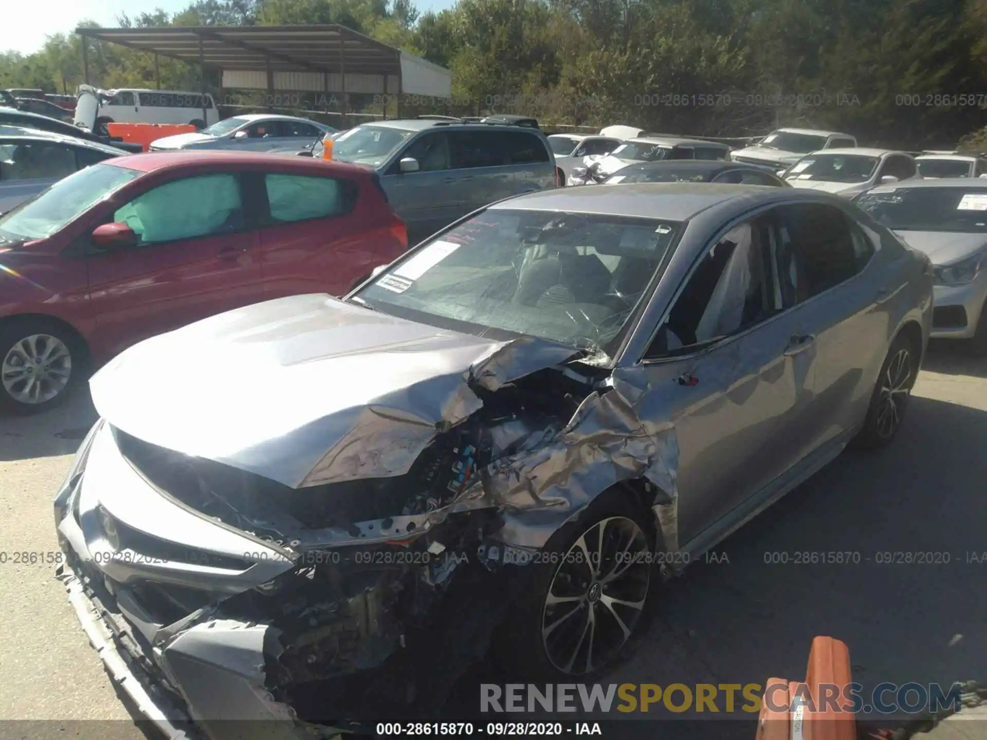 2 Photograph of a damaged car 4T1B11HKXKU785782 TOYOTA CAMRY 2019