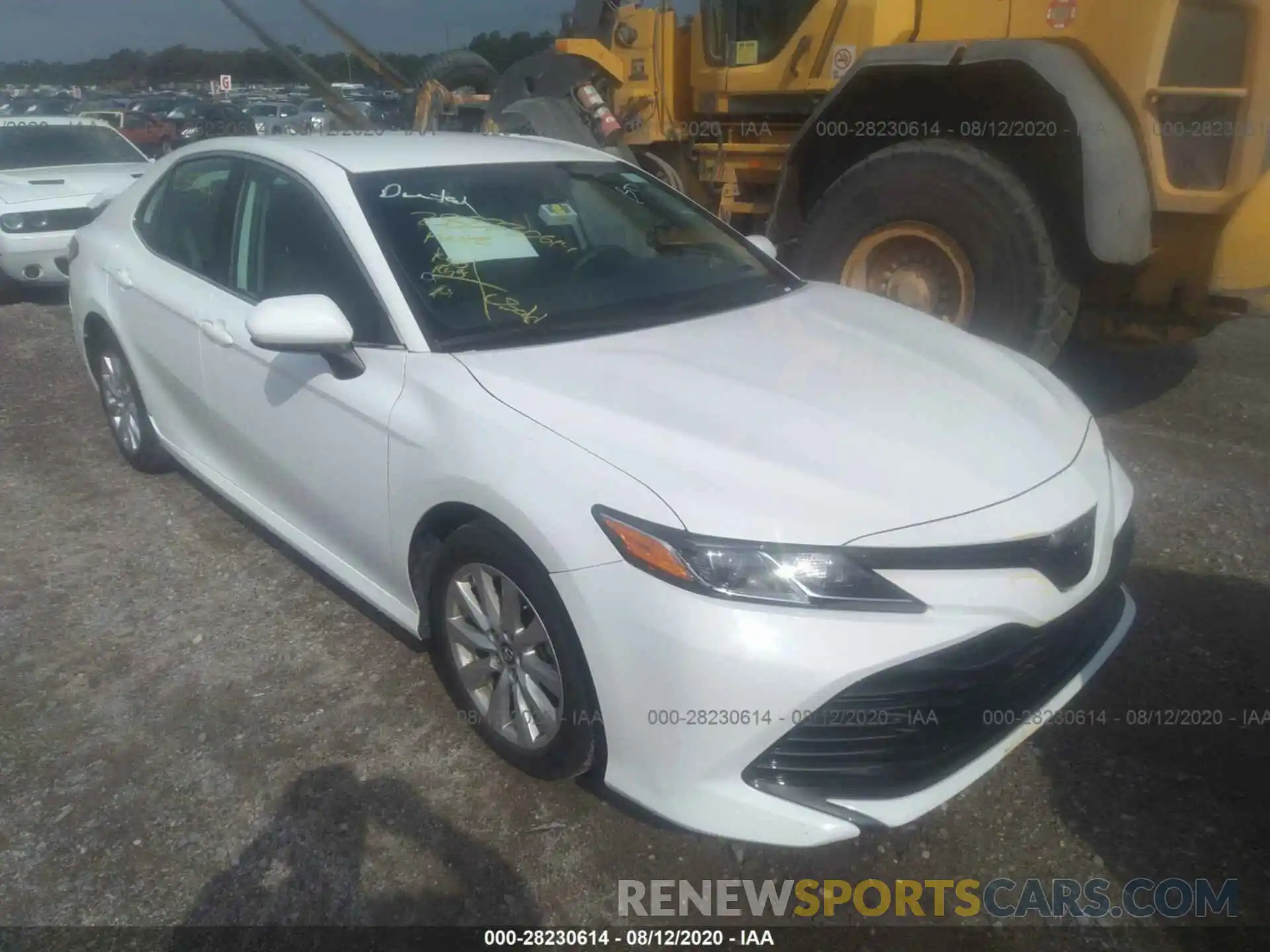 1 Photograph of a damaged car 4T1B11HKXKU787595 TOYOTA CAMRY 2019