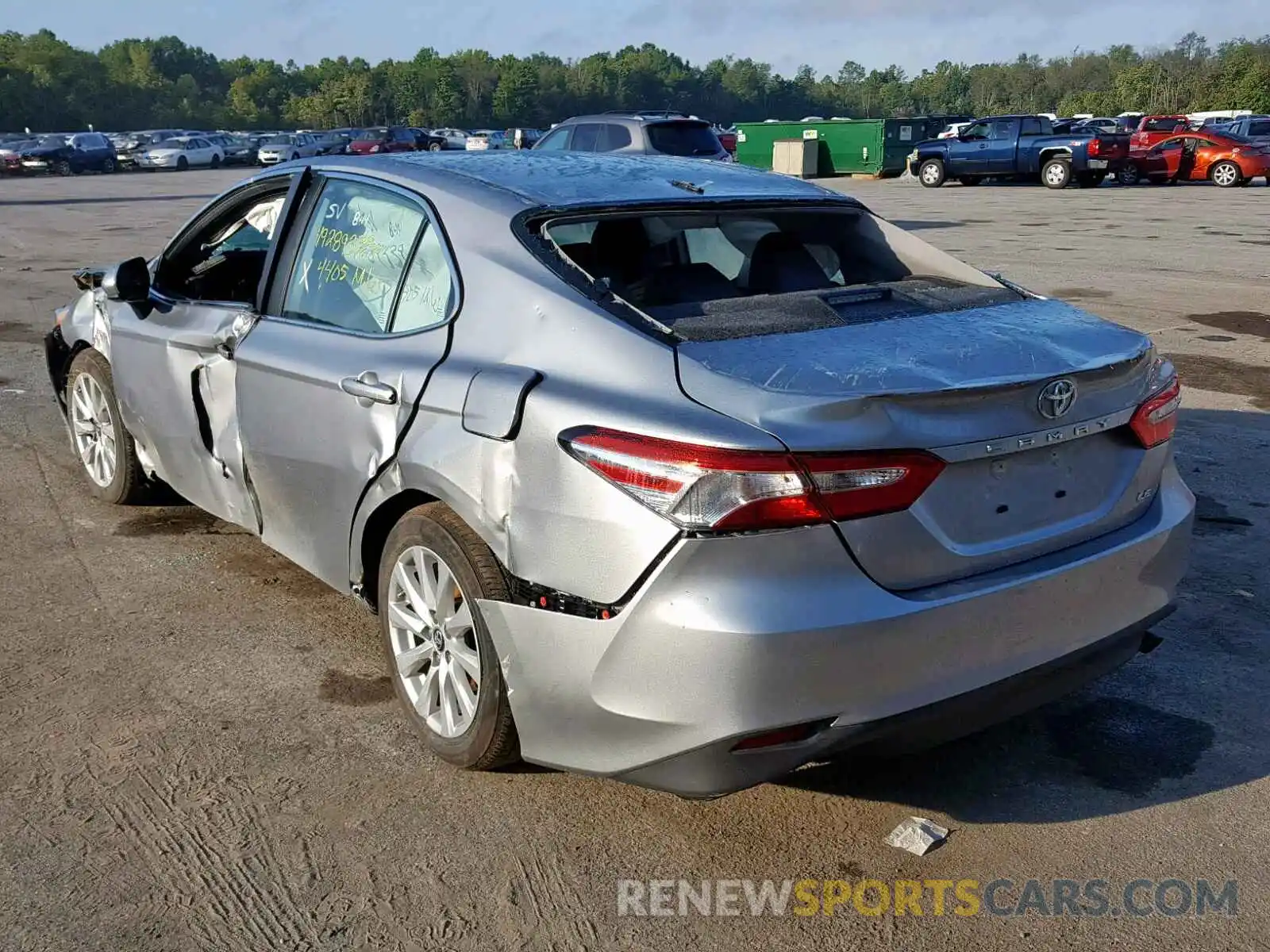 3 Photograph of a damaged car 4T1B11HKXKU787693 TOYOTA CAMRY 2019