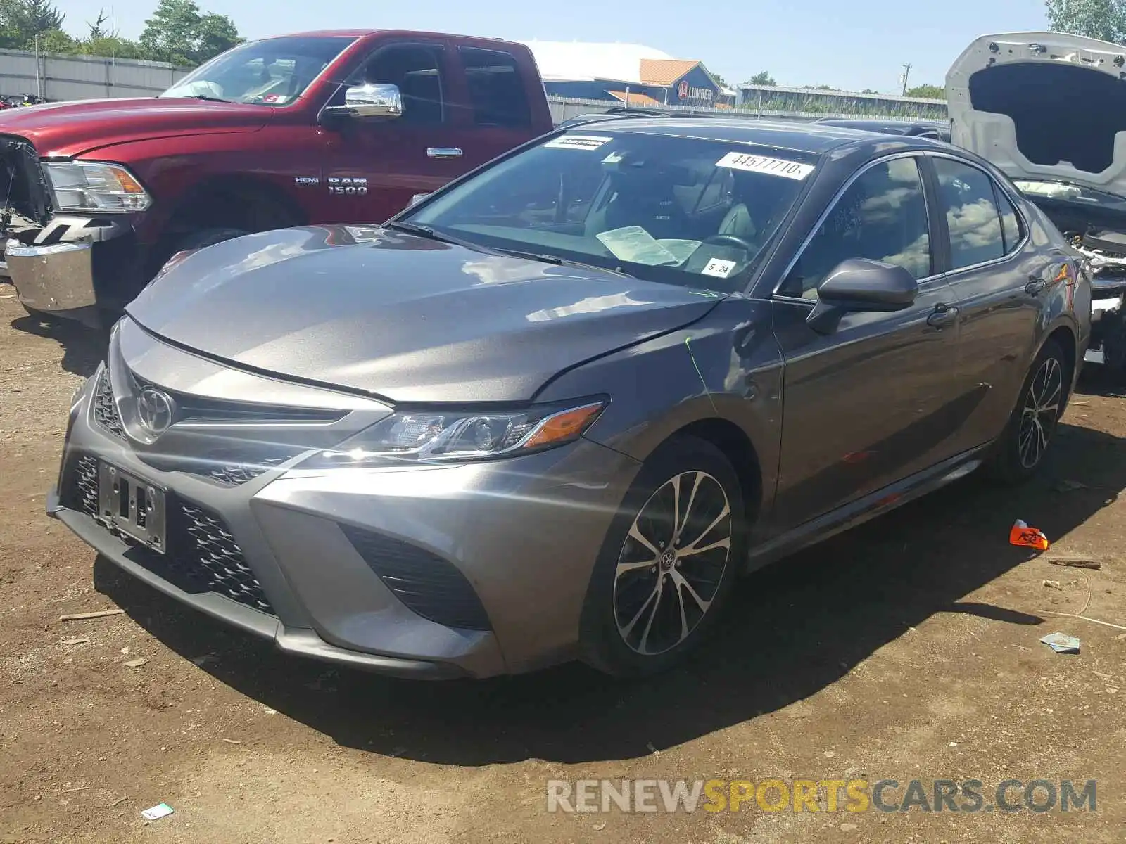 2 Photograph of a damaged car 4T1B11HKXKU788634 TOYOTA CAMRY 2019