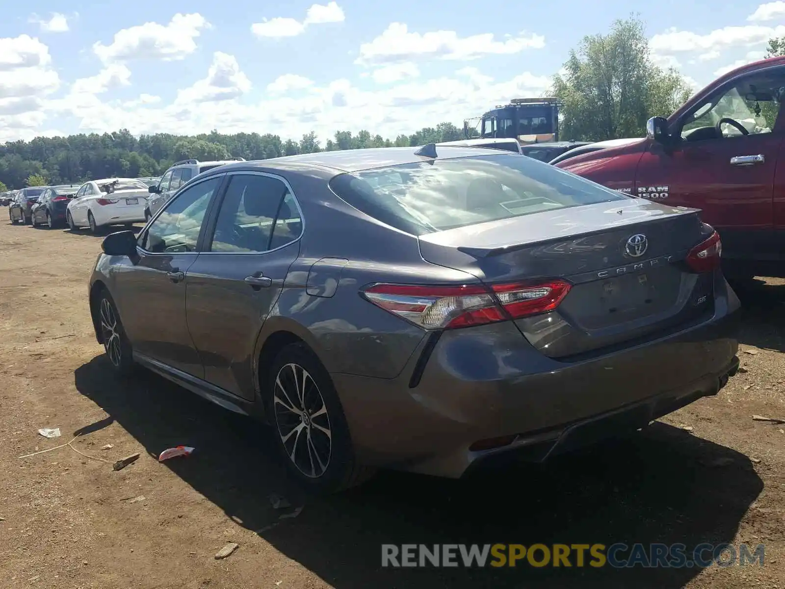 3 Photograph of a damaged car 4T1B11HKXKU788634 TOYOTA CAMRY 2019