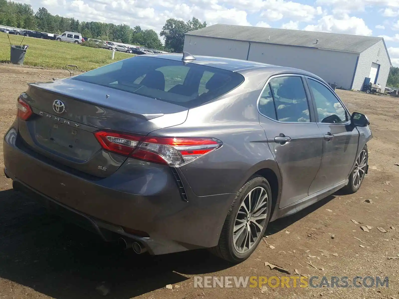 4 Photograph of a damaged car 4T1B11HKXKU788634 TOYOTA CAMRY 2019