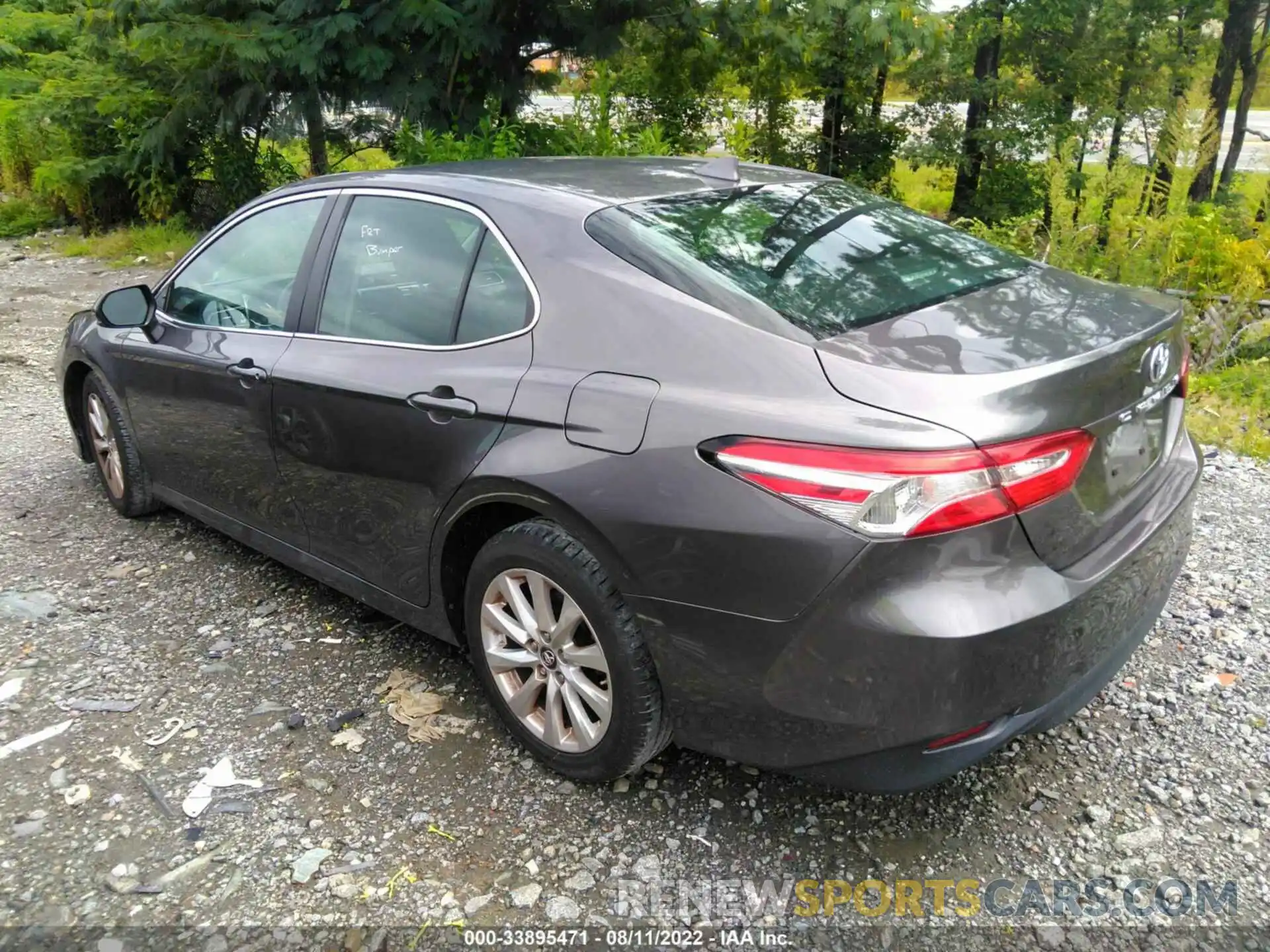 3 Фотография поврежденного автомобиля 4T1B11HKXKU789105 TOYOTA CAMRY 2019