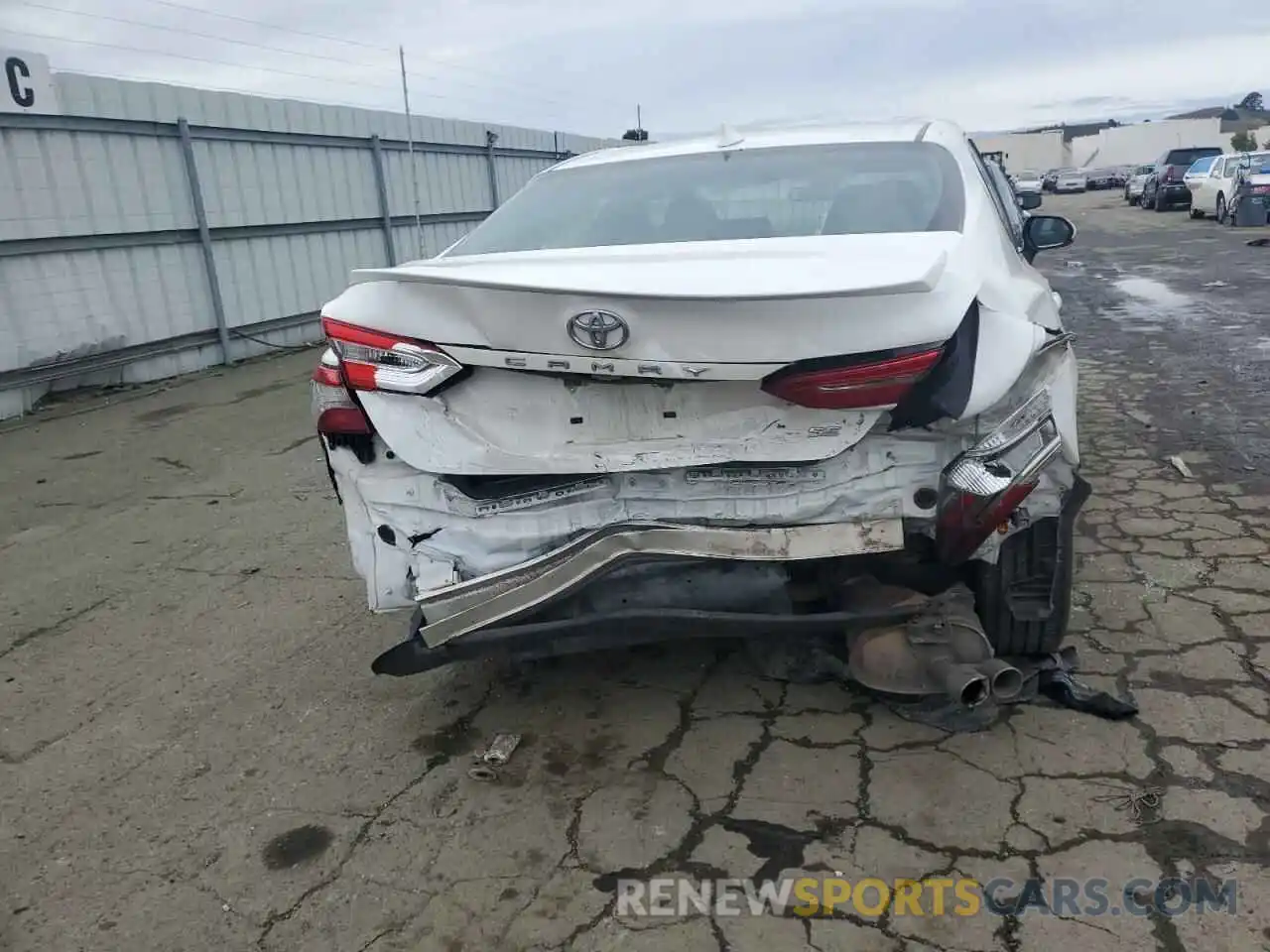 6 Photograph of a damaged car 4T1B11HKXKU789248 TOYOTA CAMRY 2019