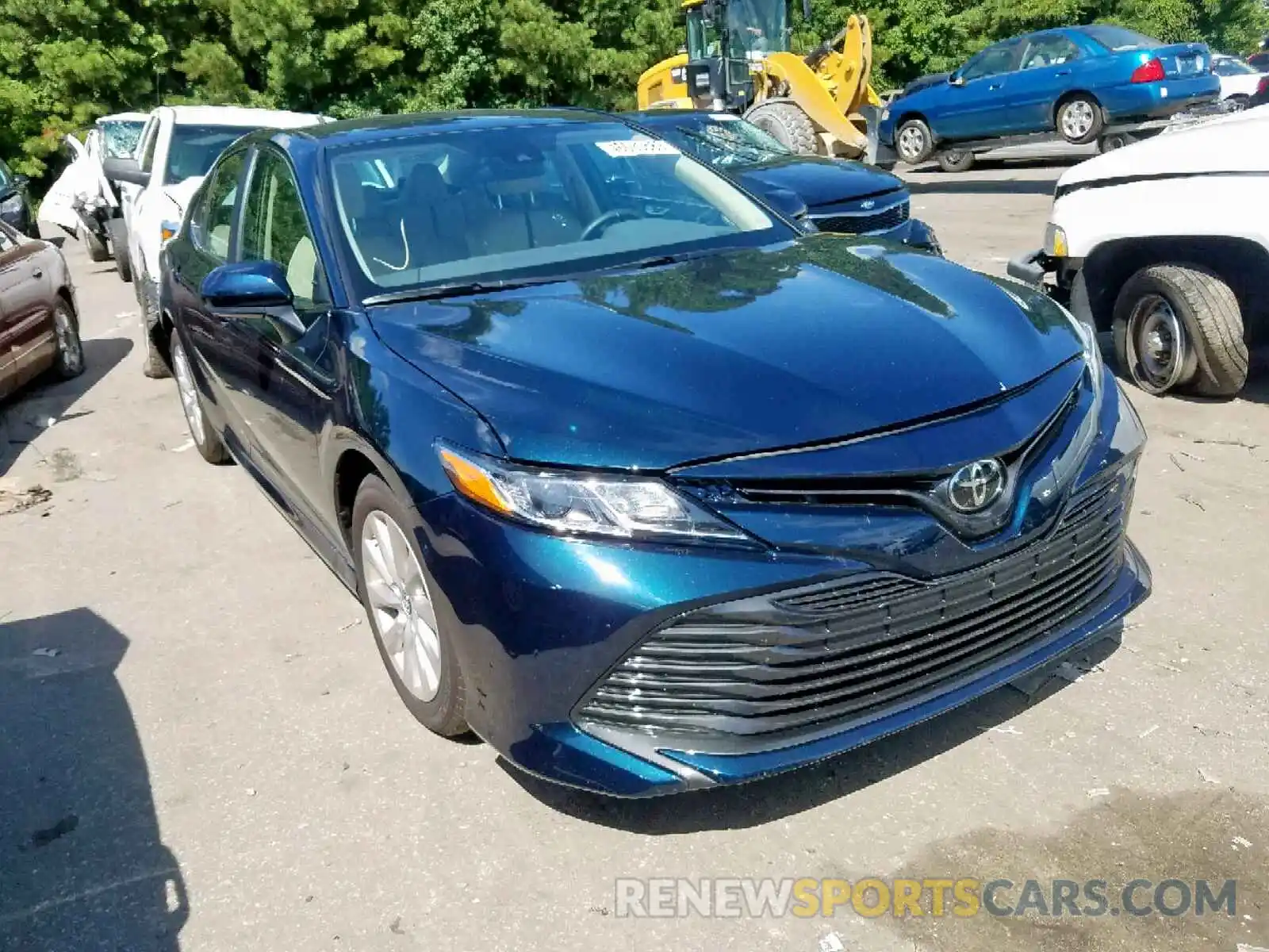 1 Фотография поврежденного автомобиля 4T1B11HKXKU789699 TOYOTA CAMRY 2019