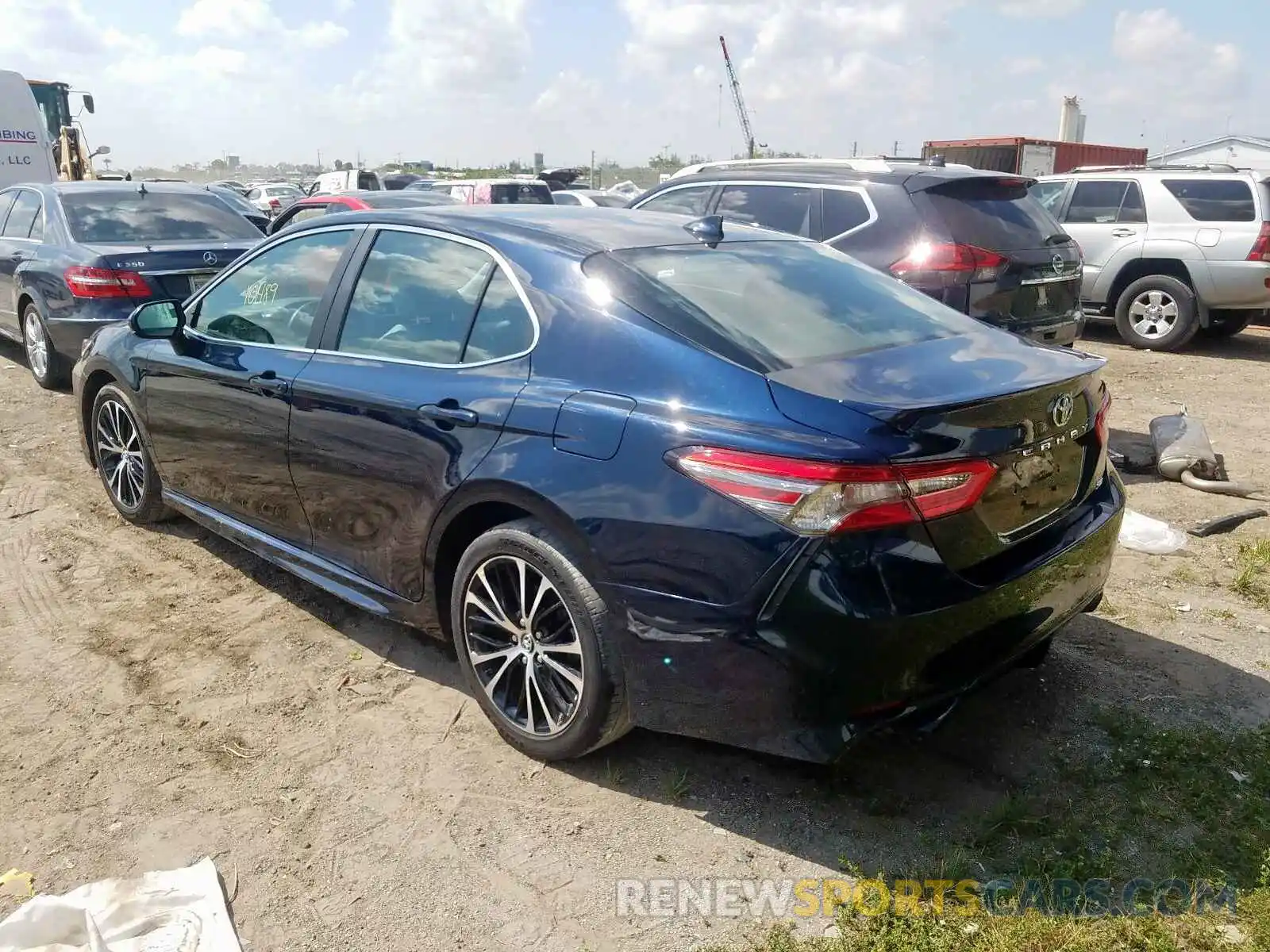 3 Фотография поврежденного автомобиля 4T1B11HKXKU790383 TOYOTA CAMRY 2019