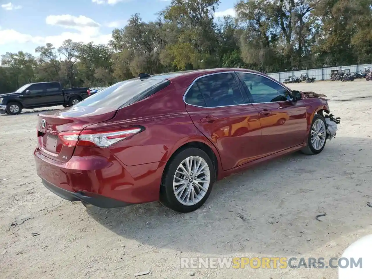 3 Photograph of a damaged car 4T1B11HKXKU790500 TOYOTA CAMRY 2019