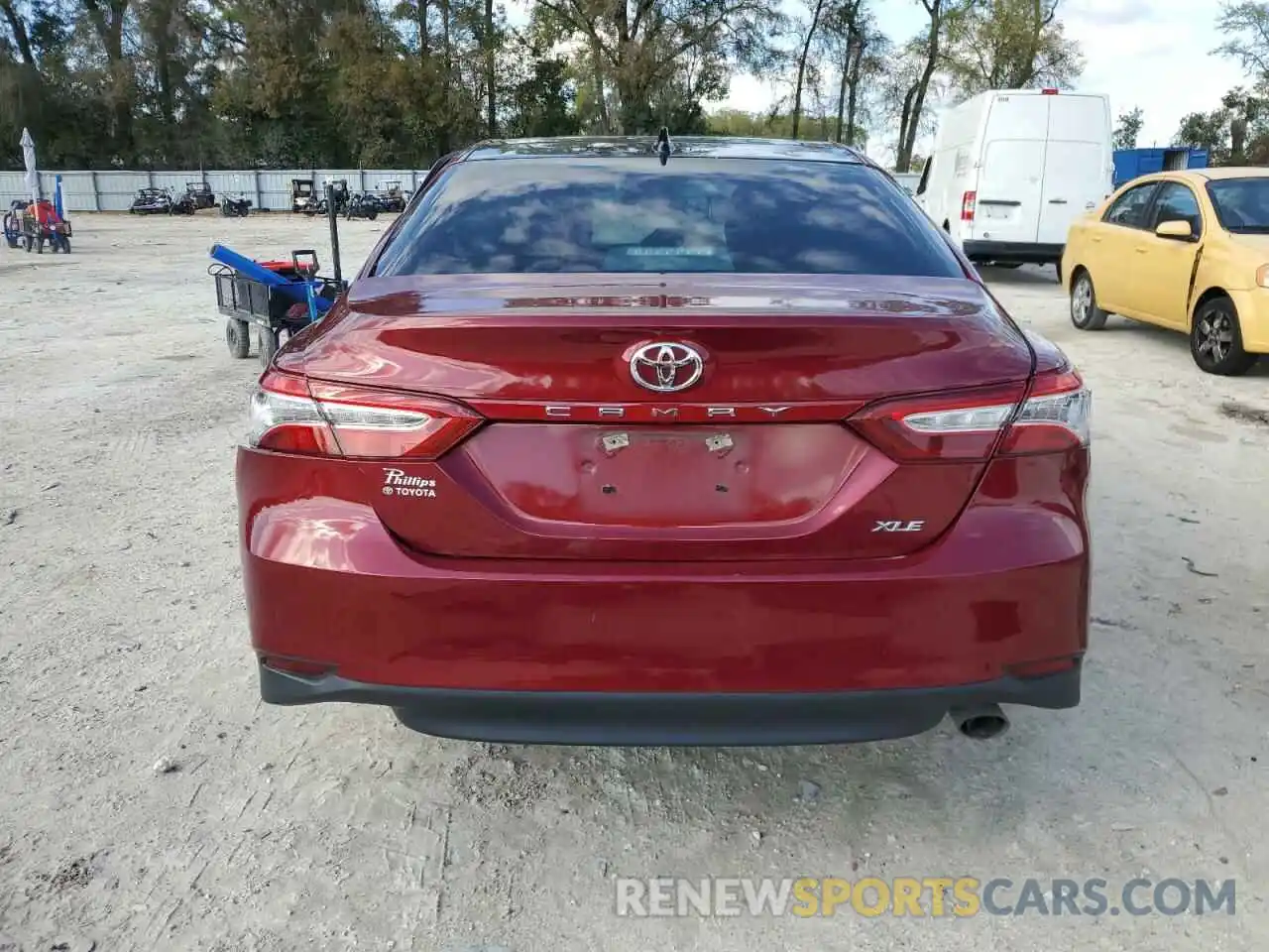 6 Photograph of a damaged car 4T1B11HKXKU790500 TOYOTA CAMRY 2019