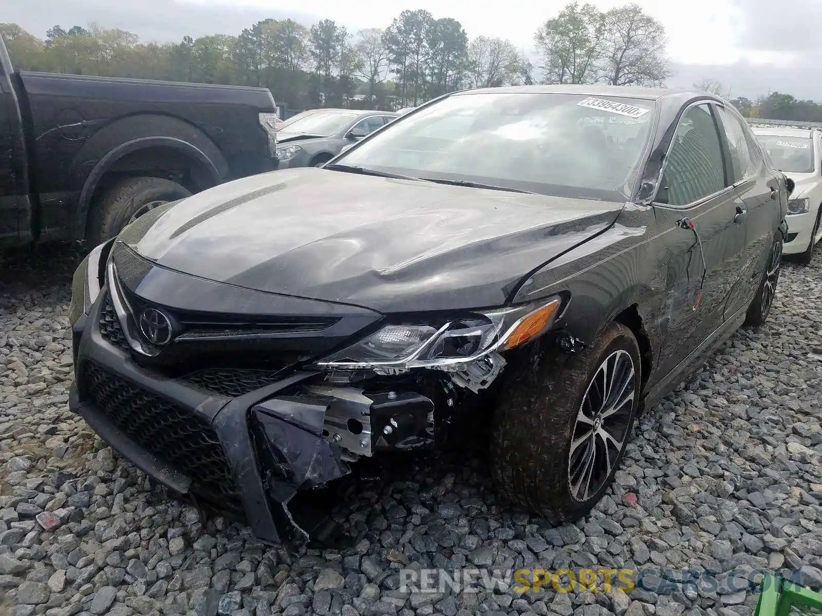 2 Photograph of a damaged car 4T1B11HKXKU791176 TOYOTA CAMRY 2019