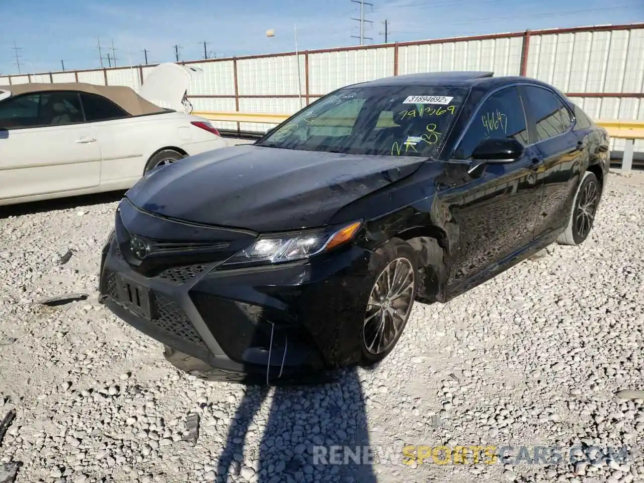 2 Photograph of a damaged car 4T1B11HKXKU791369 TOYOTA CAMRY 2019