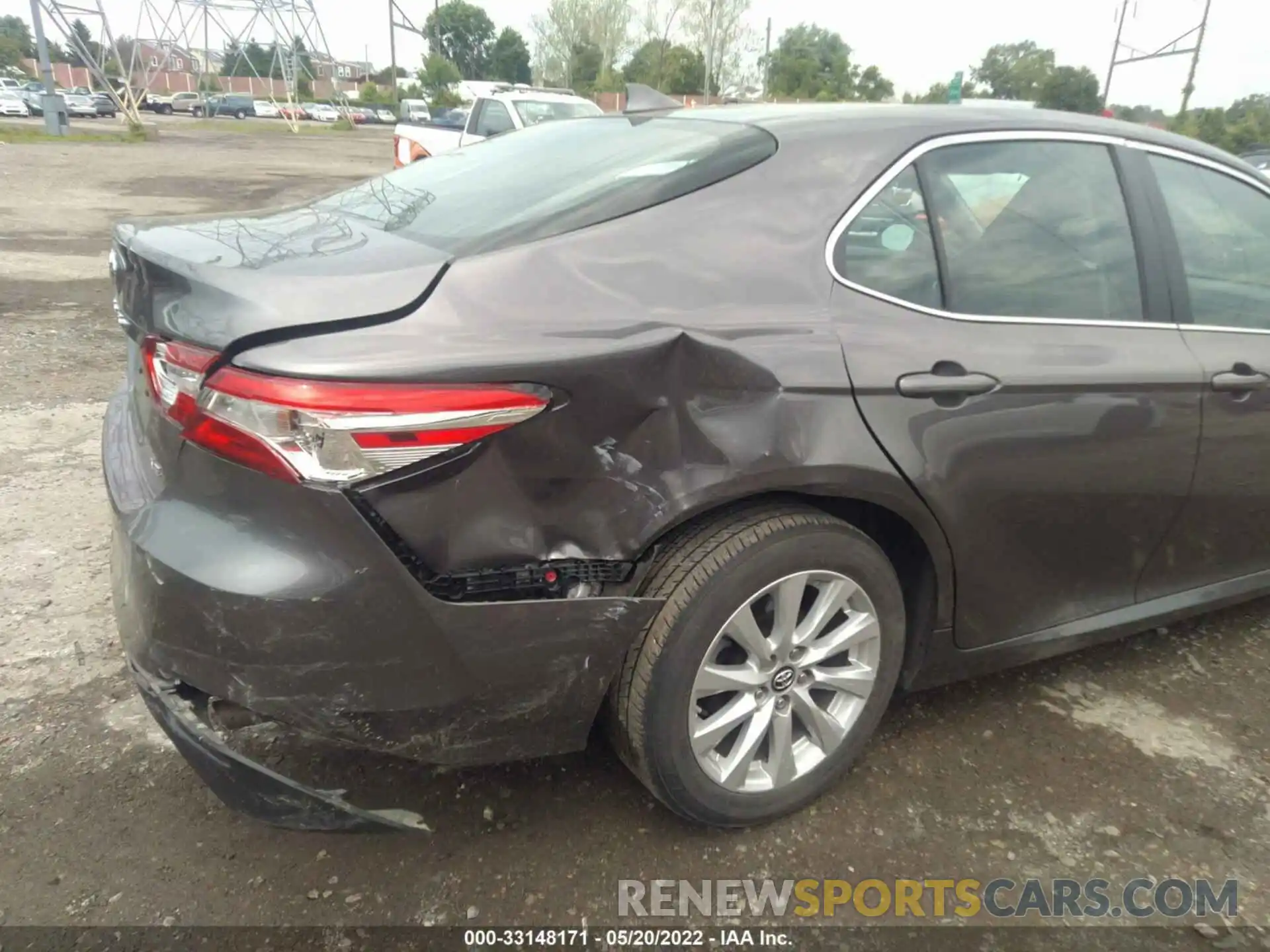 6 Photograph of a damaged car 4T1B11HKXKU791792 TOYOTA CAMRY 2019