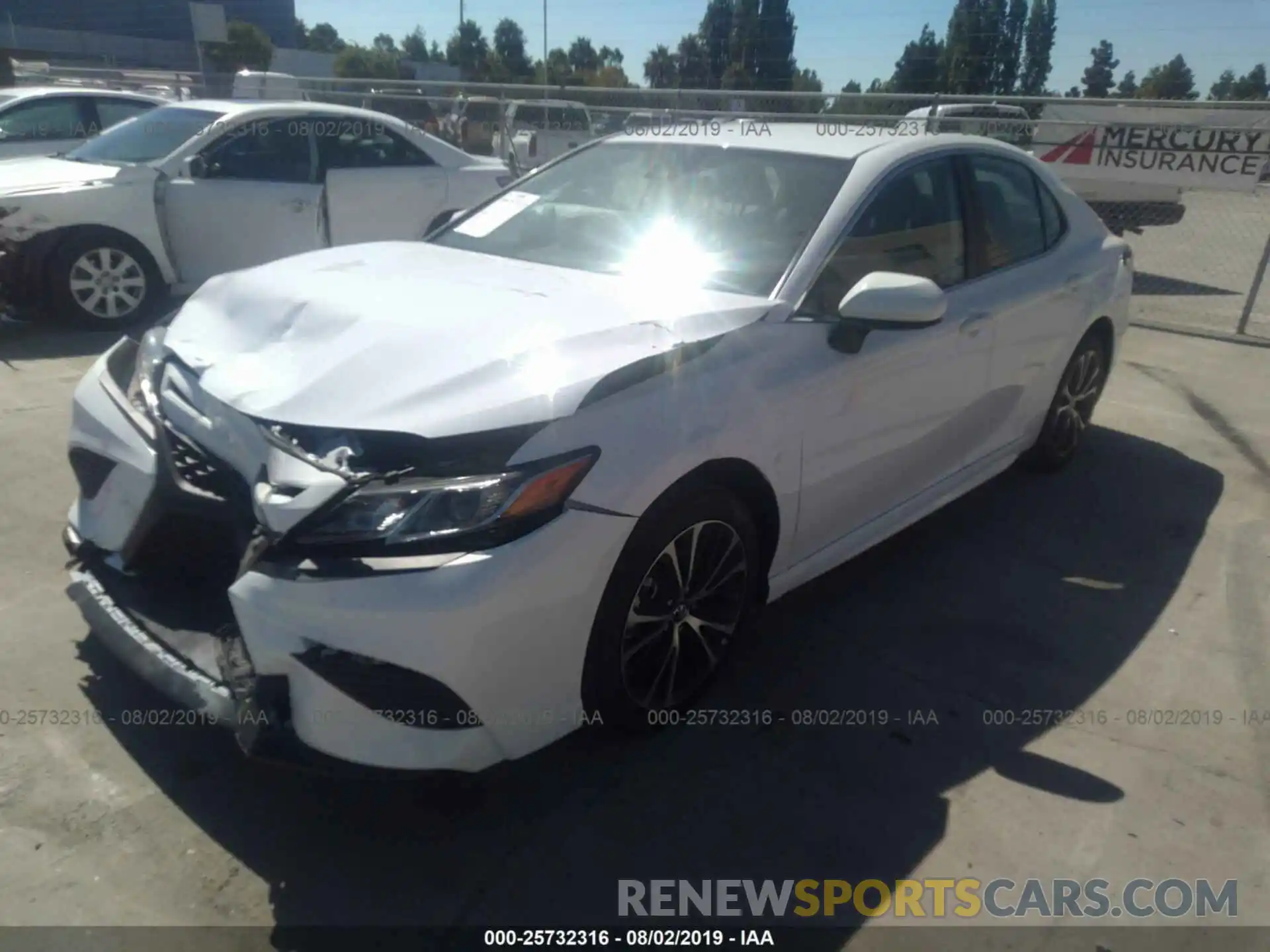 2 Photograph of a damaged car 4T1B11HKXKU793851 TOYOTA CAMRY 2019