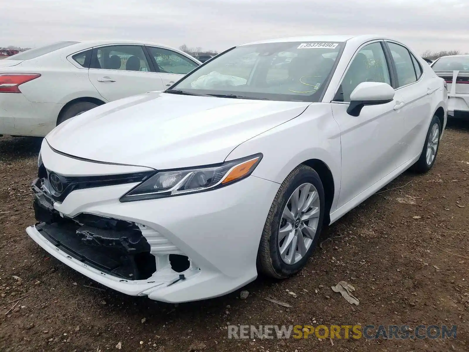 2 Photograph of a damaged car 4T1B11HKXKU794076 TOYOTA CAMRY 2019