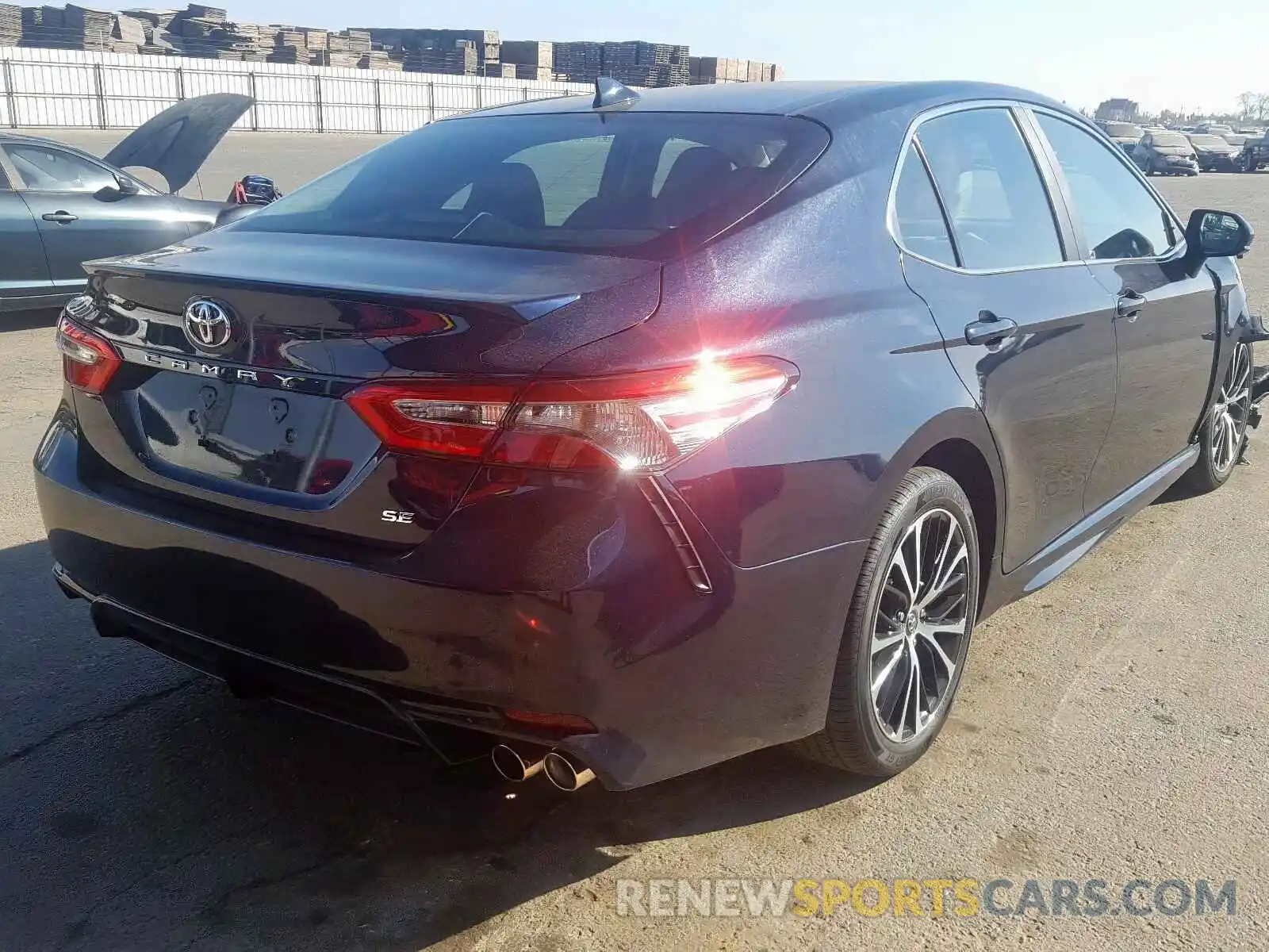 4 Photograph of a damaged car 4T1B11HKXKU794143 TOYOTA CAMRY 2019