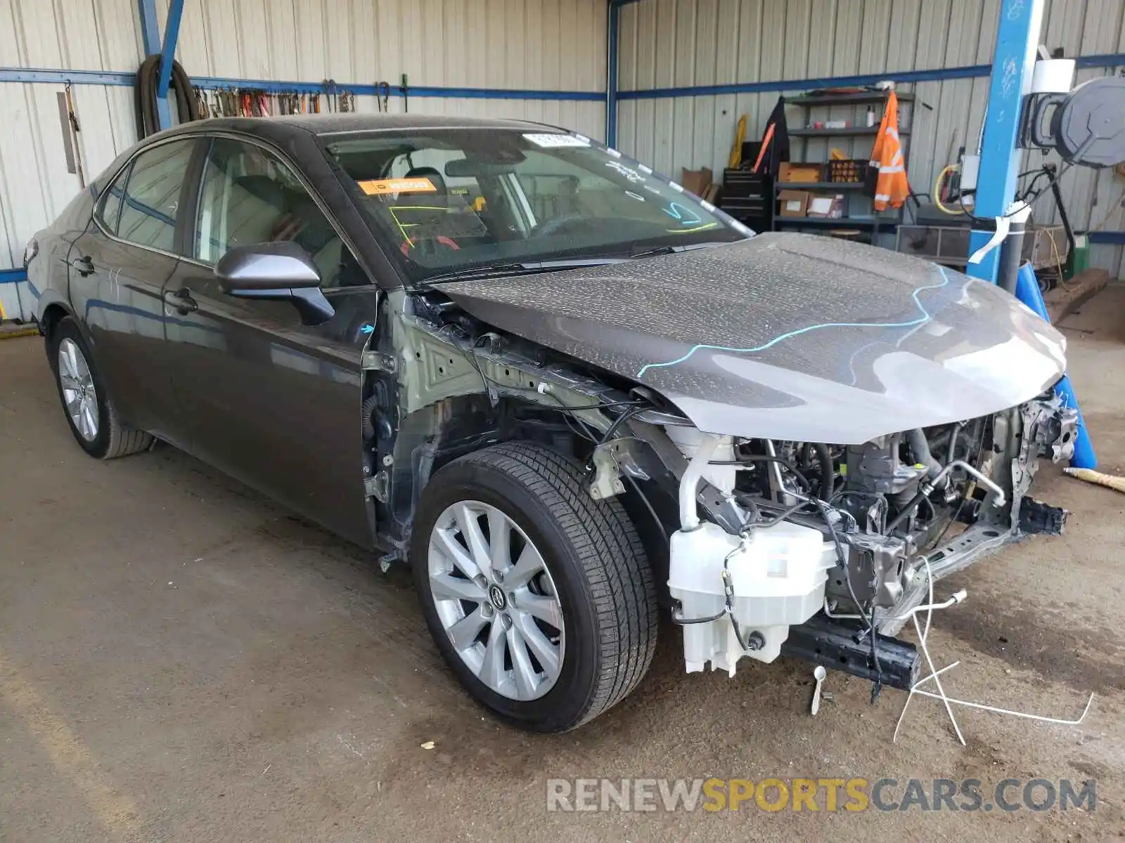 1 Photograph of a damaged car 4T1B11HKXKU794773 TOYOTA CAMRY 2019