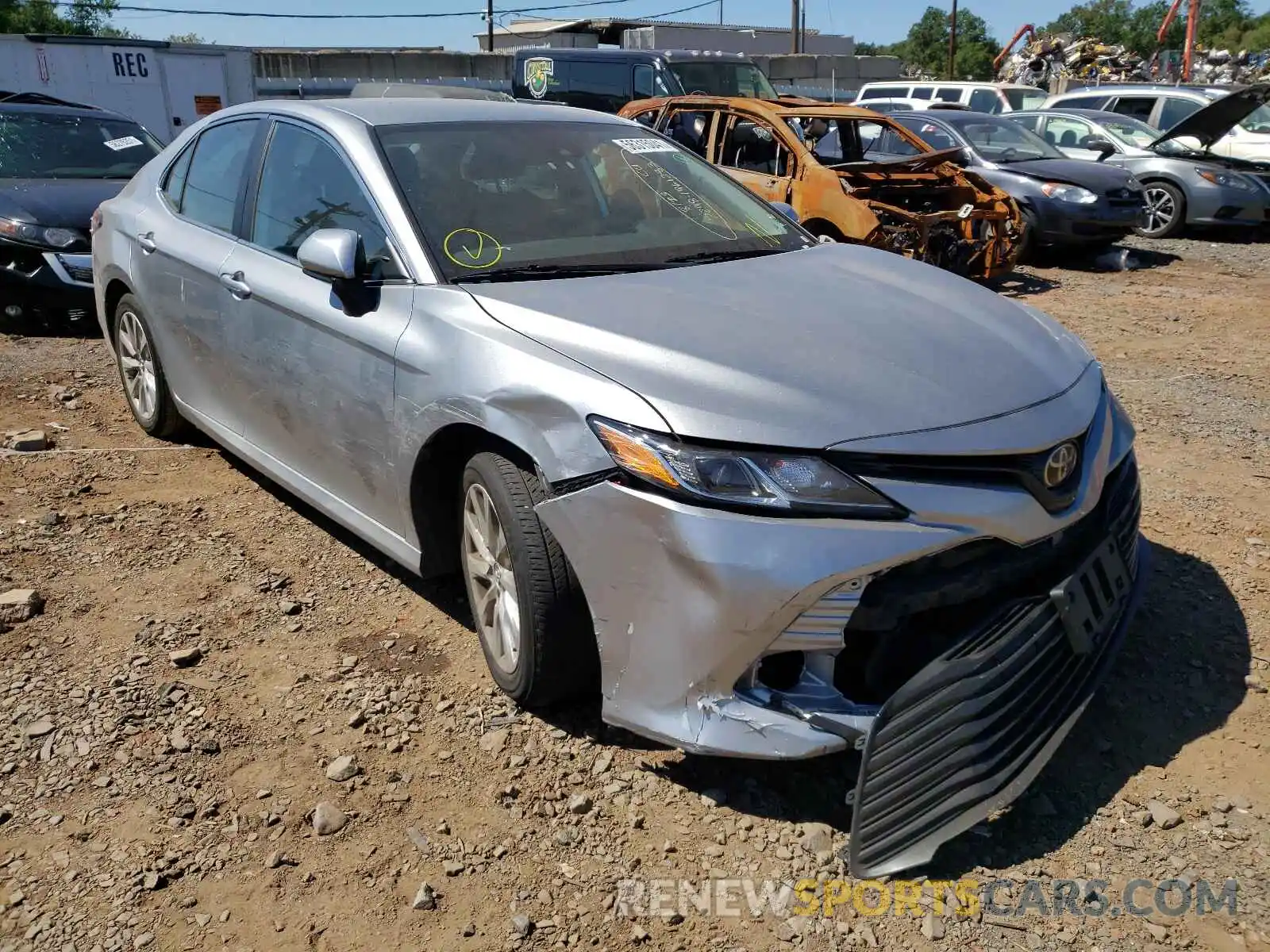 1 Photograph of a damaged car 4T1B11HKXKU795552 TOYOTA CAMRY 2019