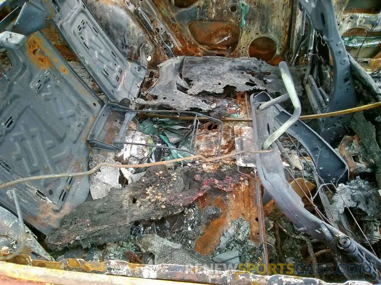 6 Photograph of a damaged car 4T1B11HKXKU798645 TOYOTA CAMRY 2019