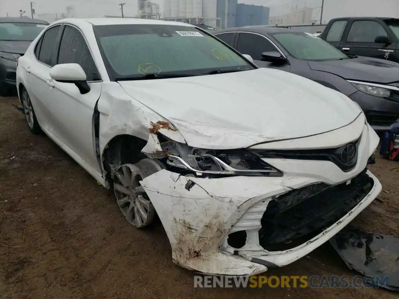 1 Photograph of a damaged car 4T1B11HKXKU799858 TOYOTA CAMRY 2019