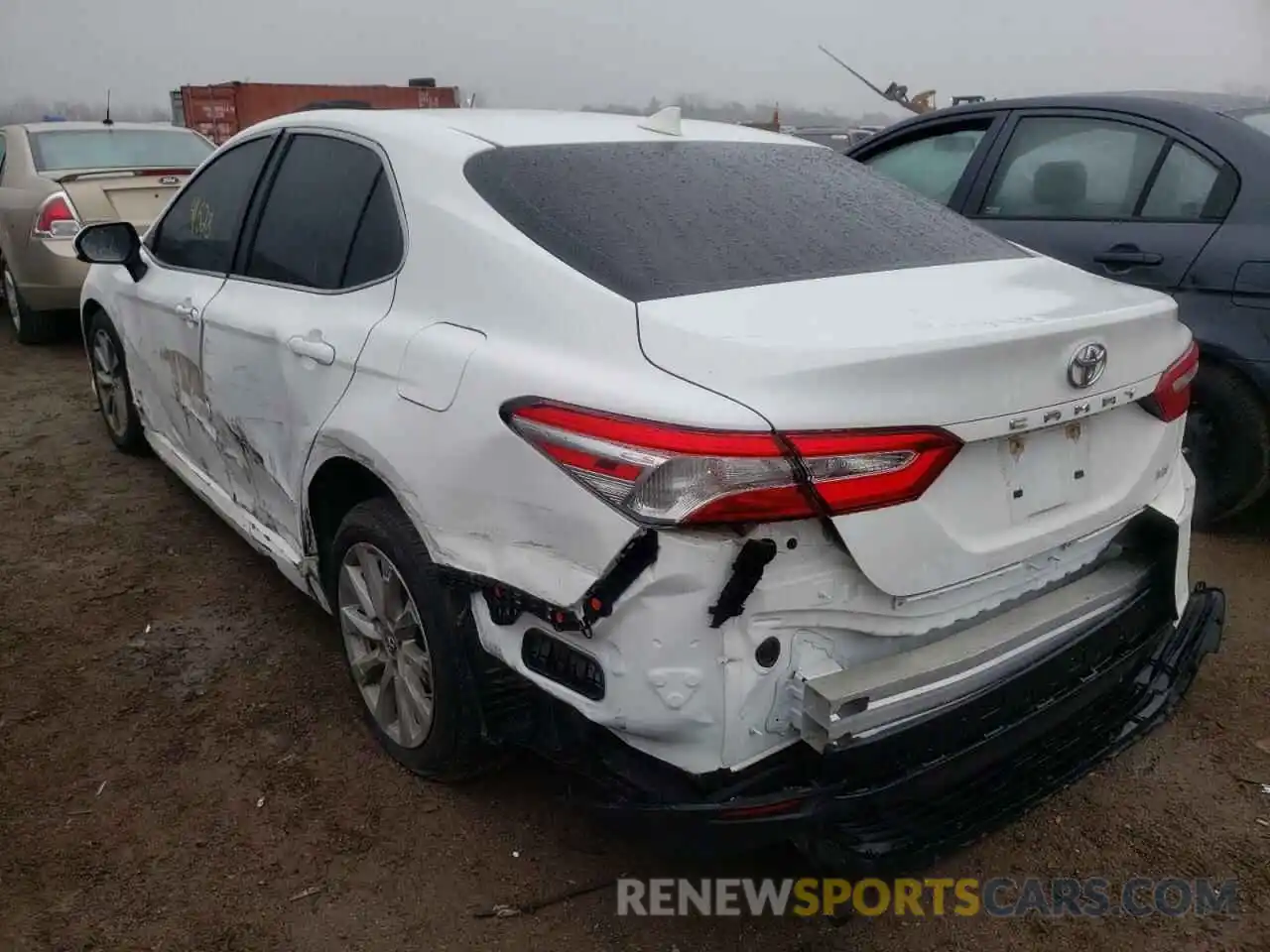 3 Photograph of a damaged car 4T1B11HKXKU799858 TOYOTA CAMRY 2019